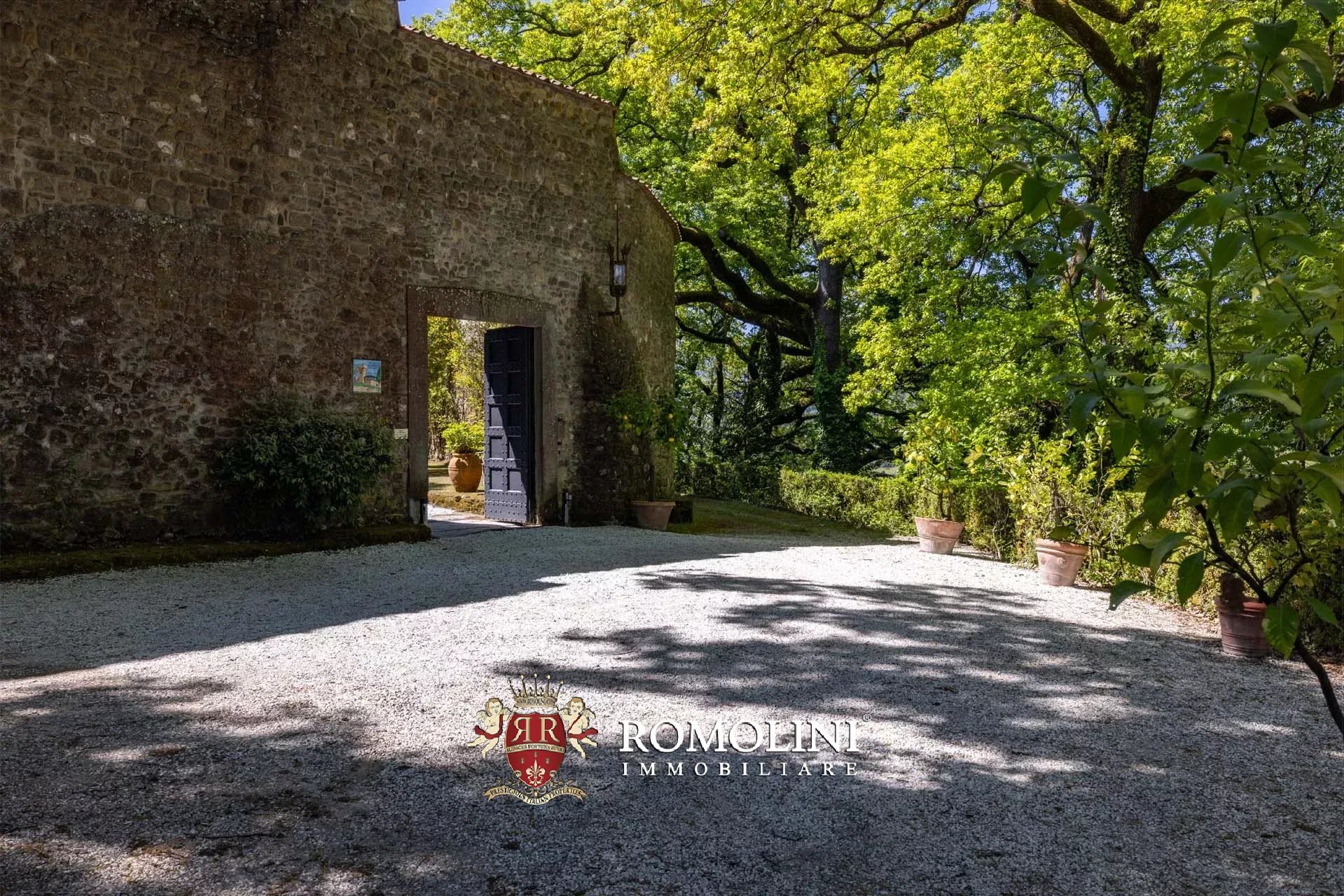 60 Bedroom Chateau's Image 50