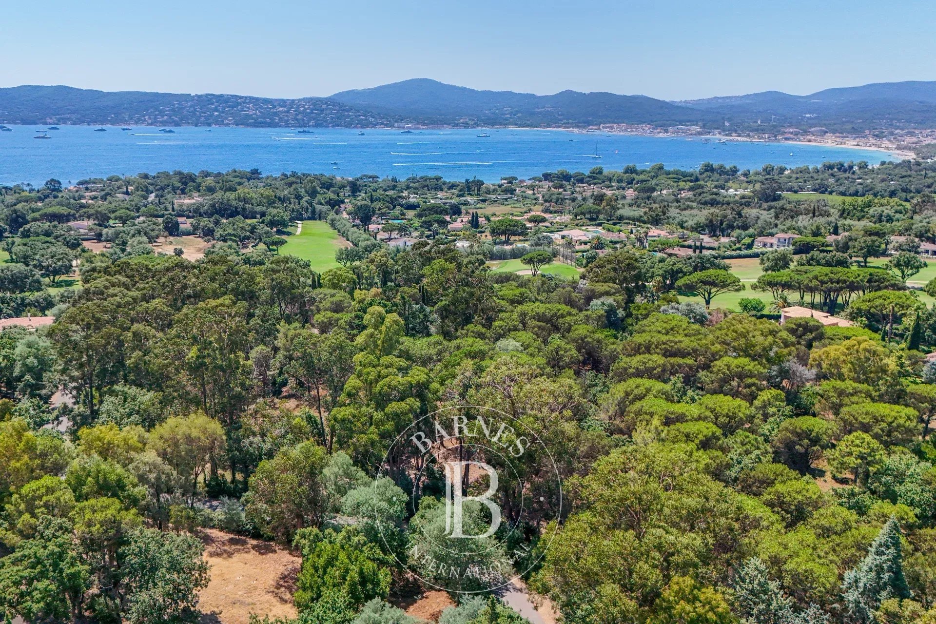 GRIMAUD – Beauvallon Bartole – Rare Building Plot with Approved Permit