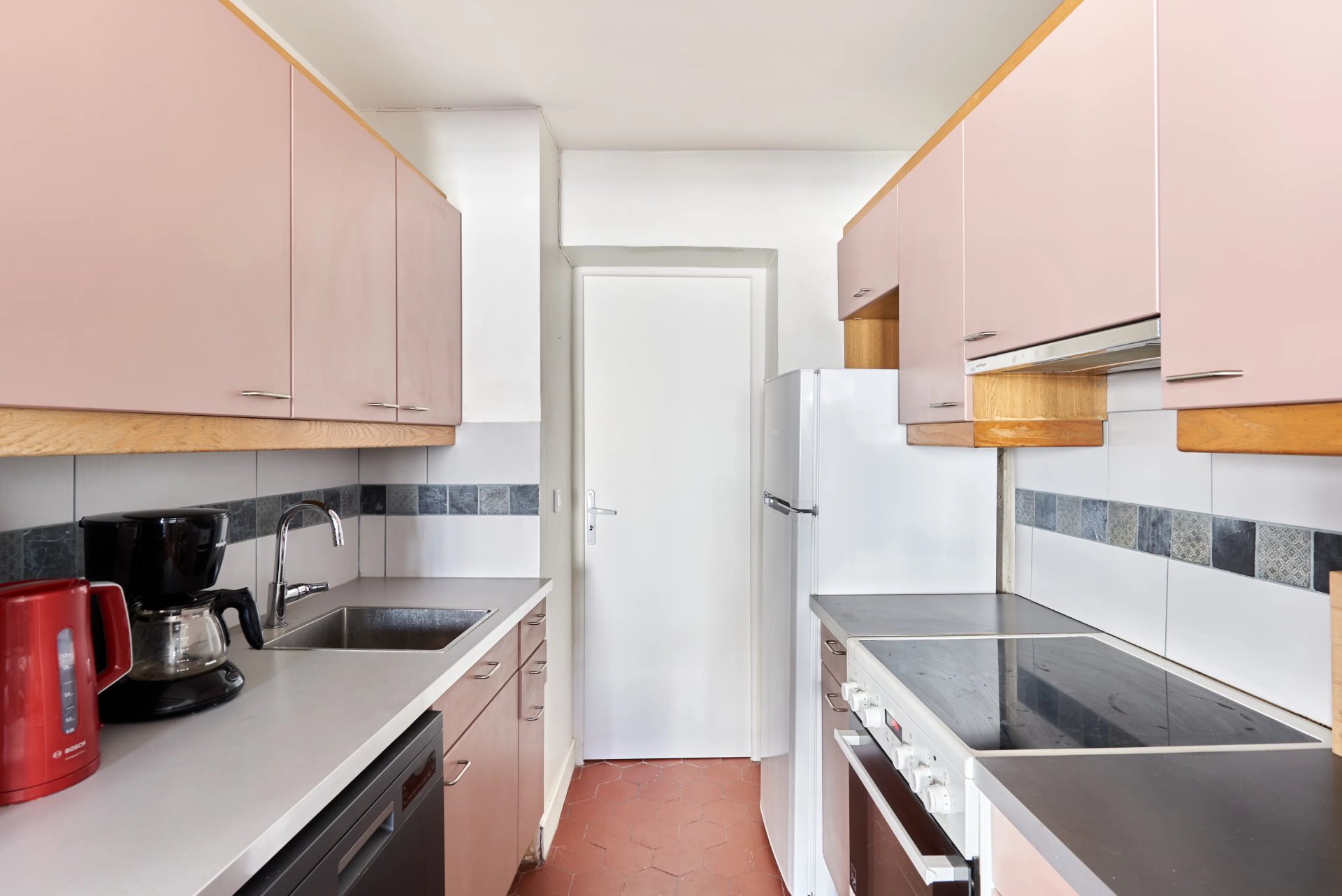 2 Bedroom Apartment/Flat's Image 3