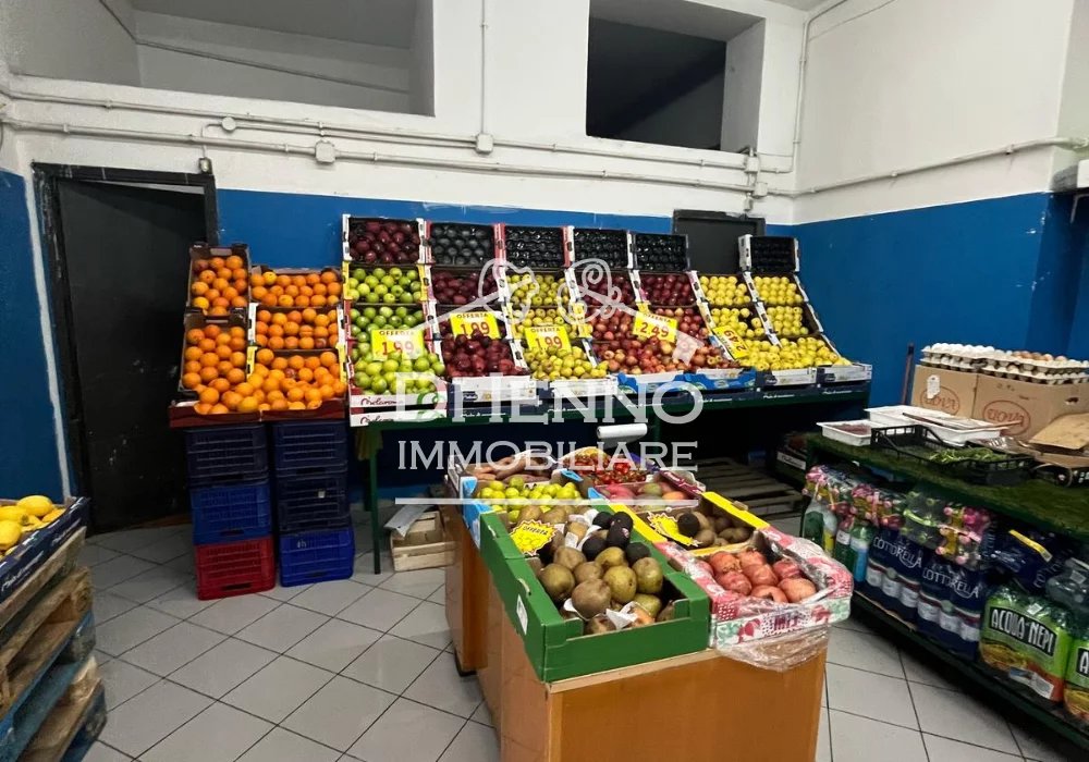 Vendita Negozio Roma San Basilio