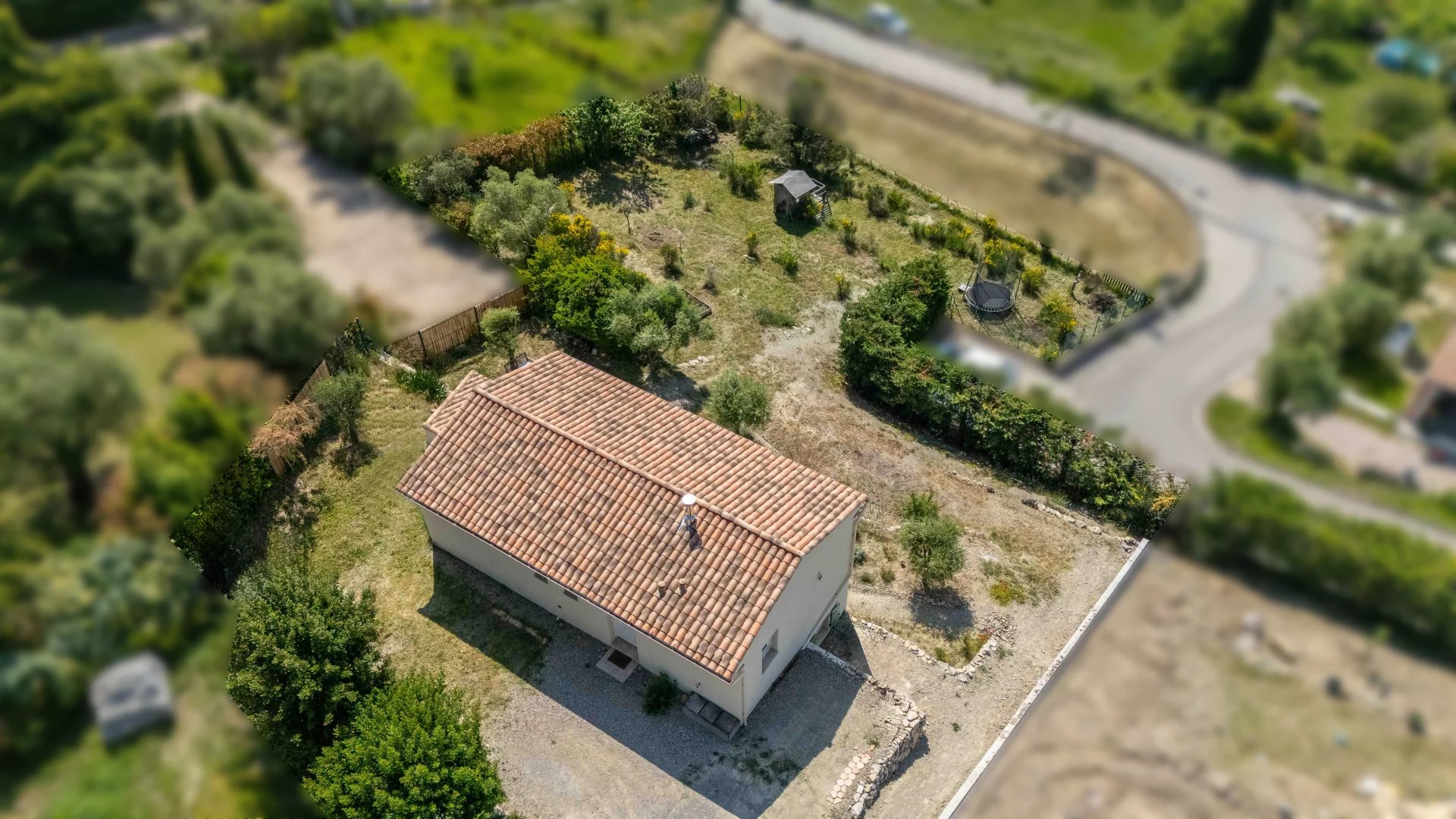 Levens Villa individuelle 4-5 pièces 119 m² de 2023 / résidentiel / vue dégagée collines et montagnes / position dominante / exposition SUD