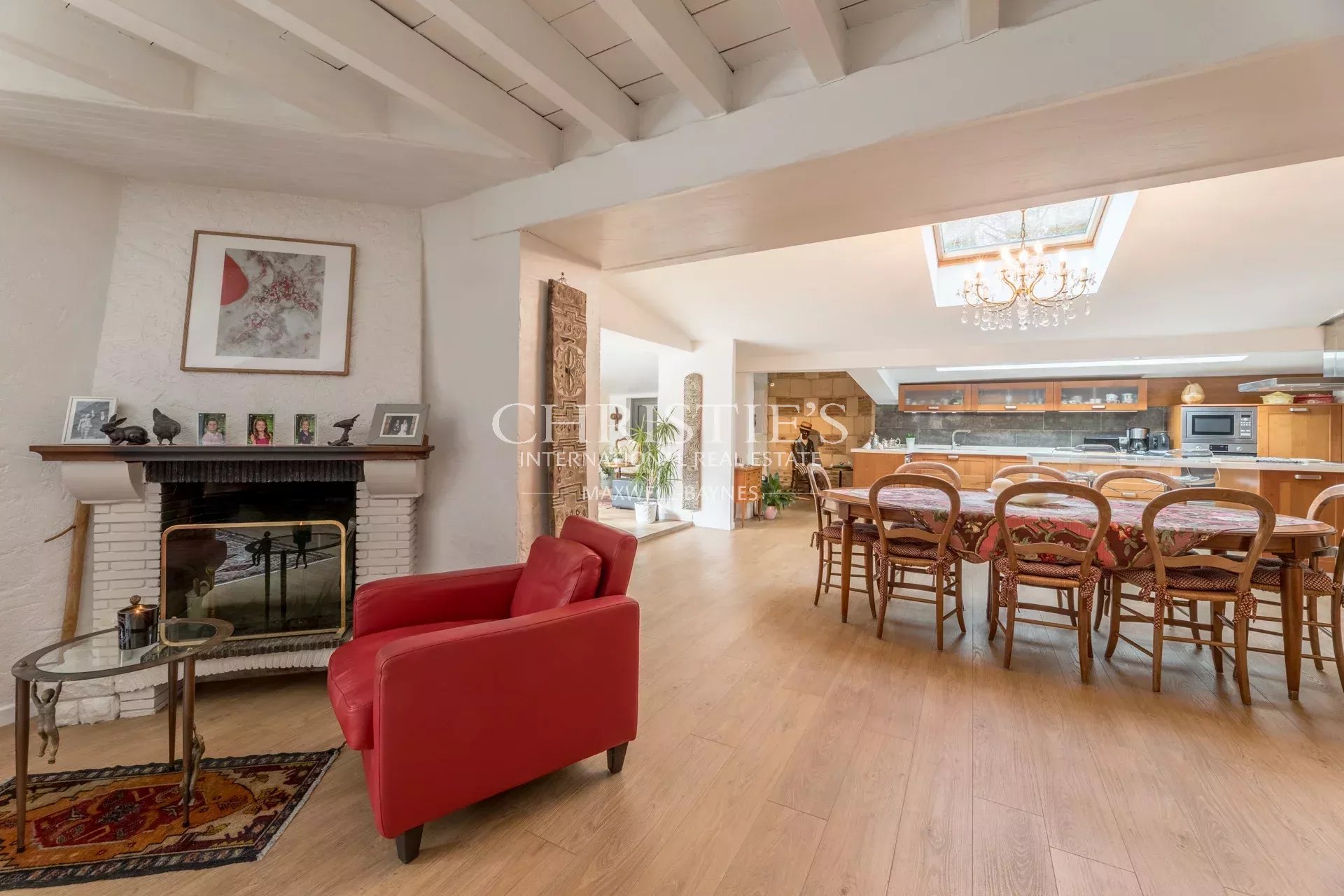 5 Bedroom Villa/Townhouse's Image 16