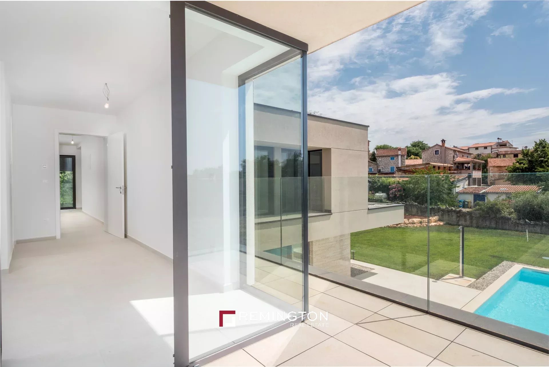 4 Bedroom Villa/Townhouse's Image 23