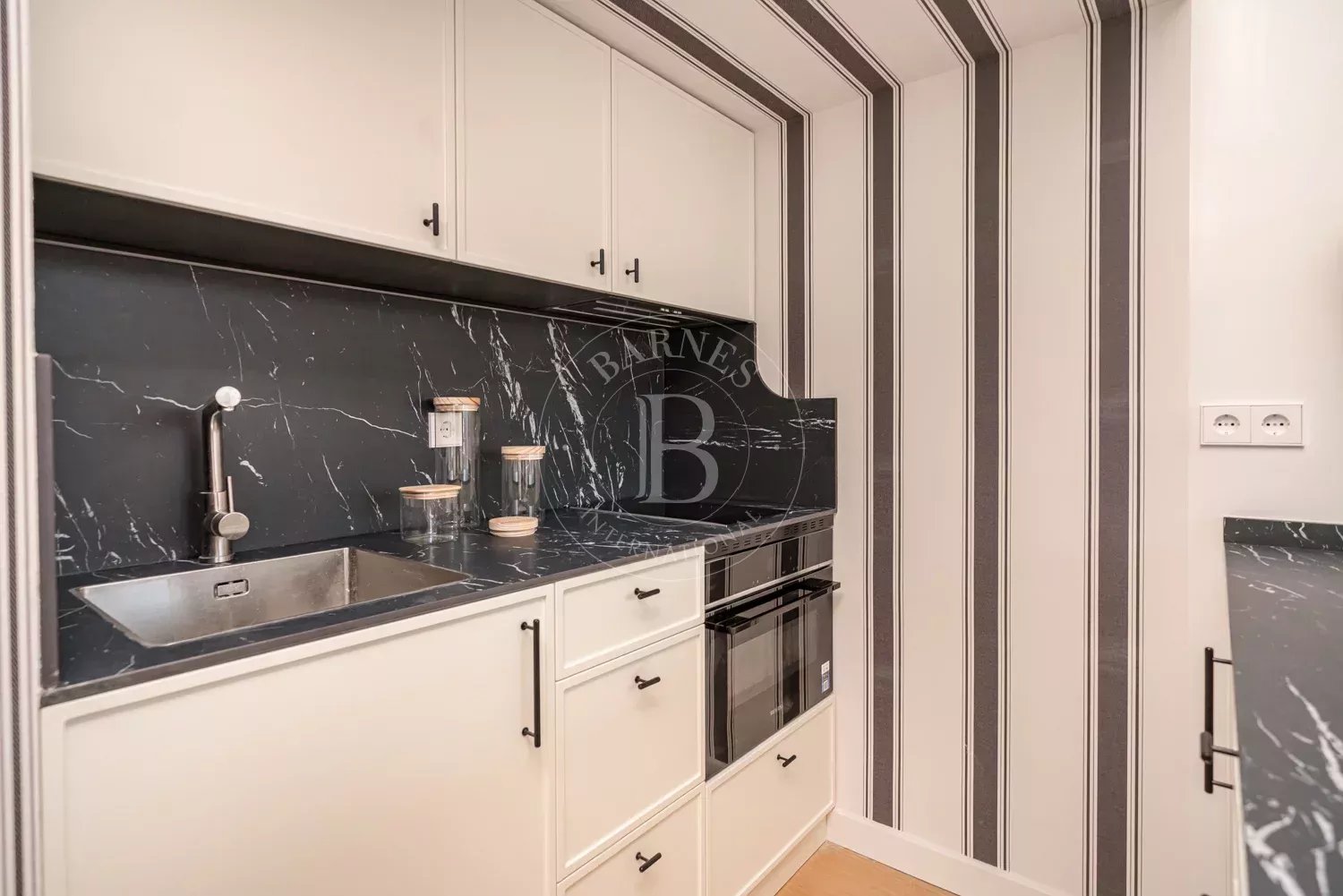 Daire Madrid - picture 16