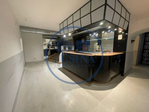 Negozio---Locale-commerciale-in-affitto---Bolzano-3