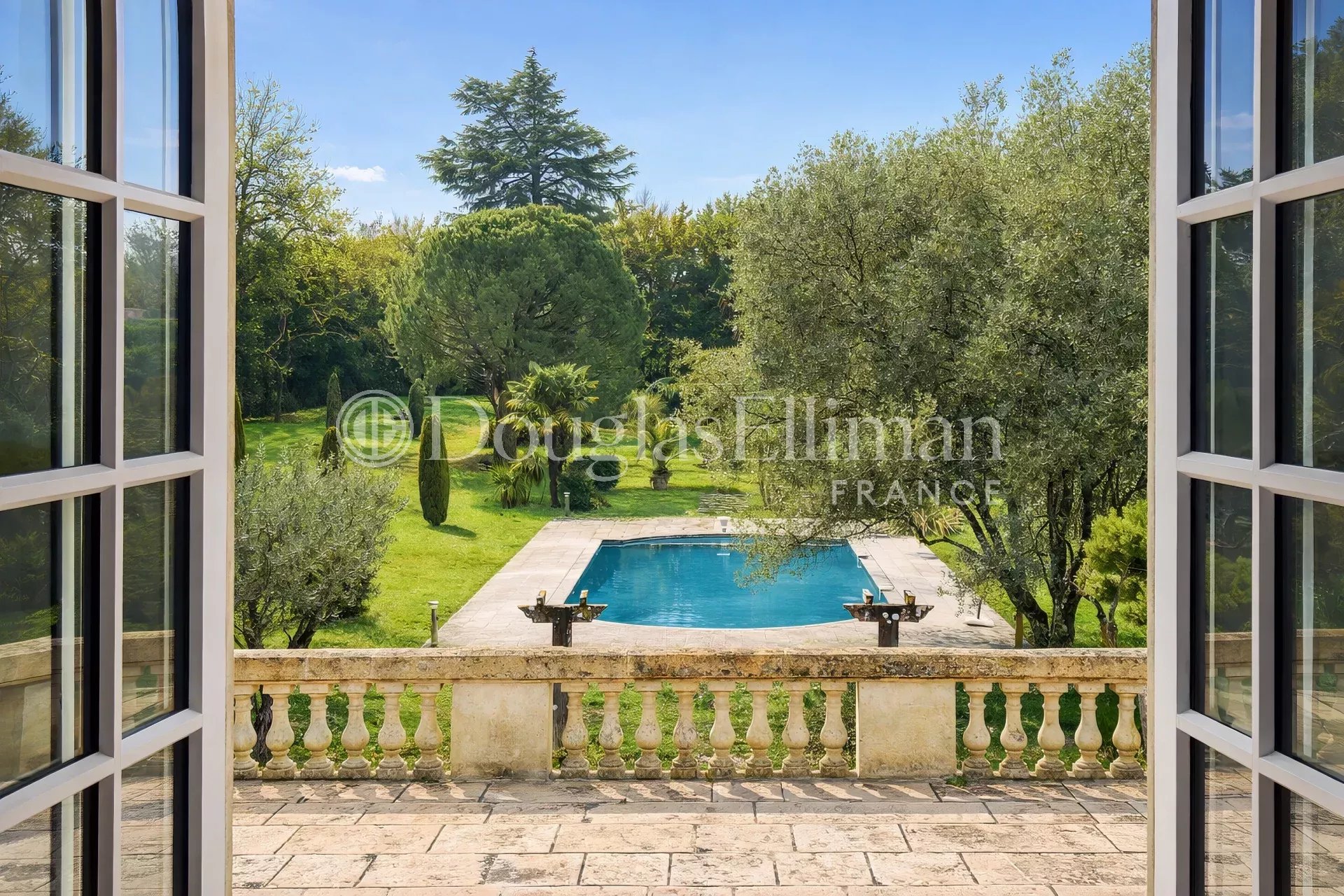 HAUTS DE CENON – THE CHARTREUSE AND ITS SWIMMING POOL - Picture n°2