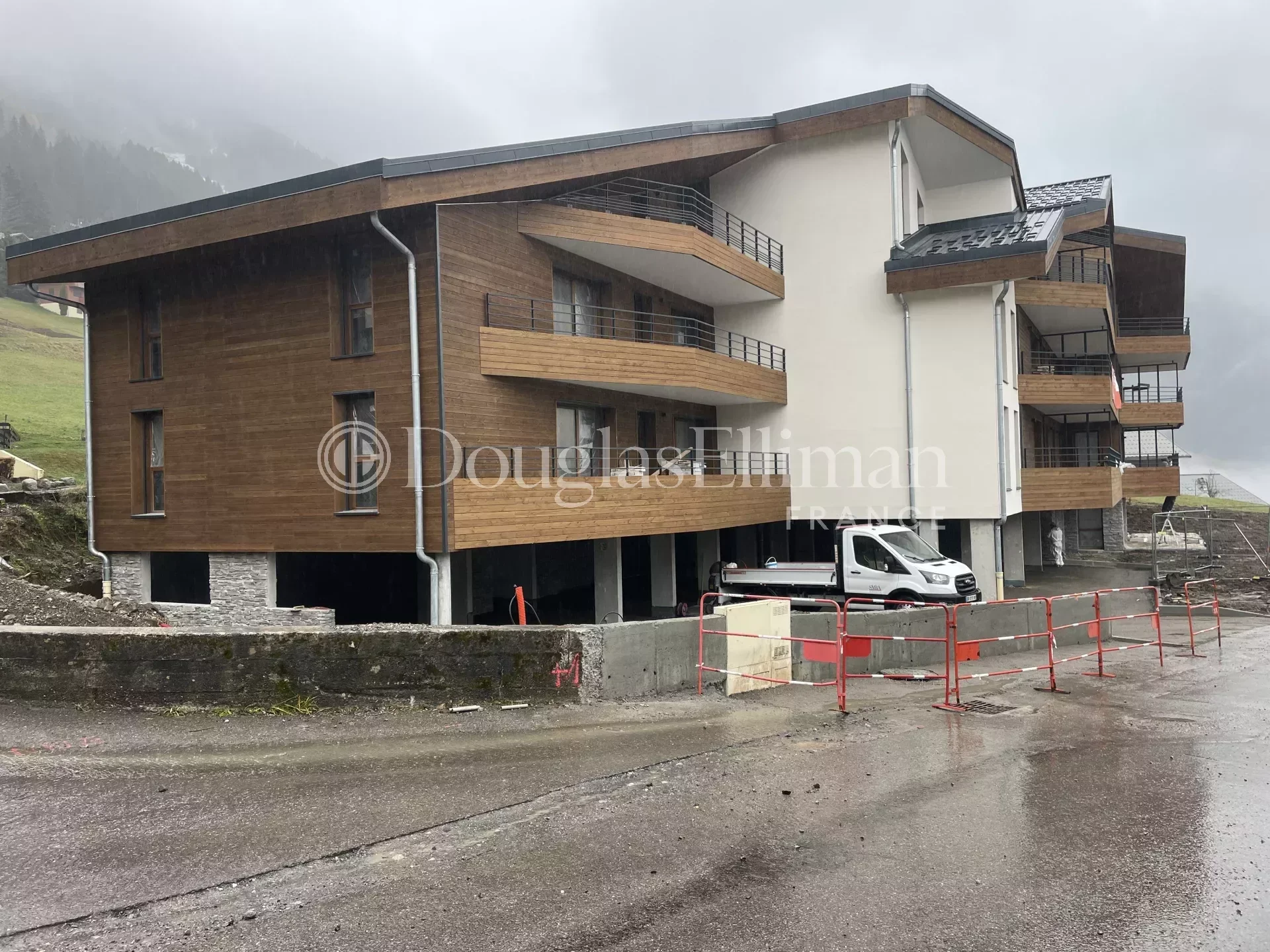 CHÂTEL – Appartement de 4 chambres - Image nᵒ3