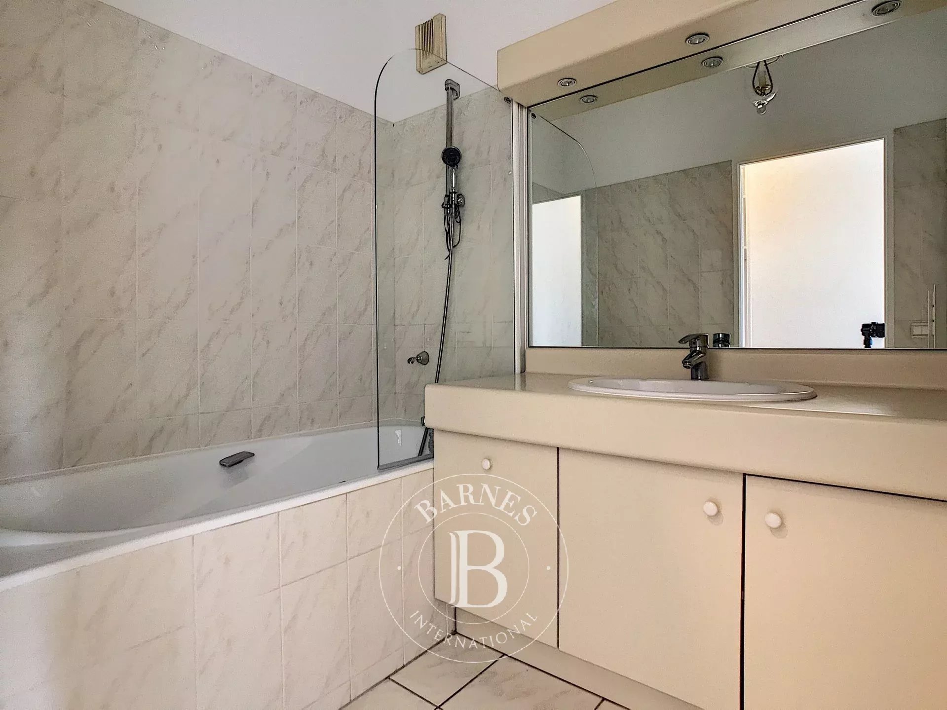 Daire Paris 16ème - picture 7