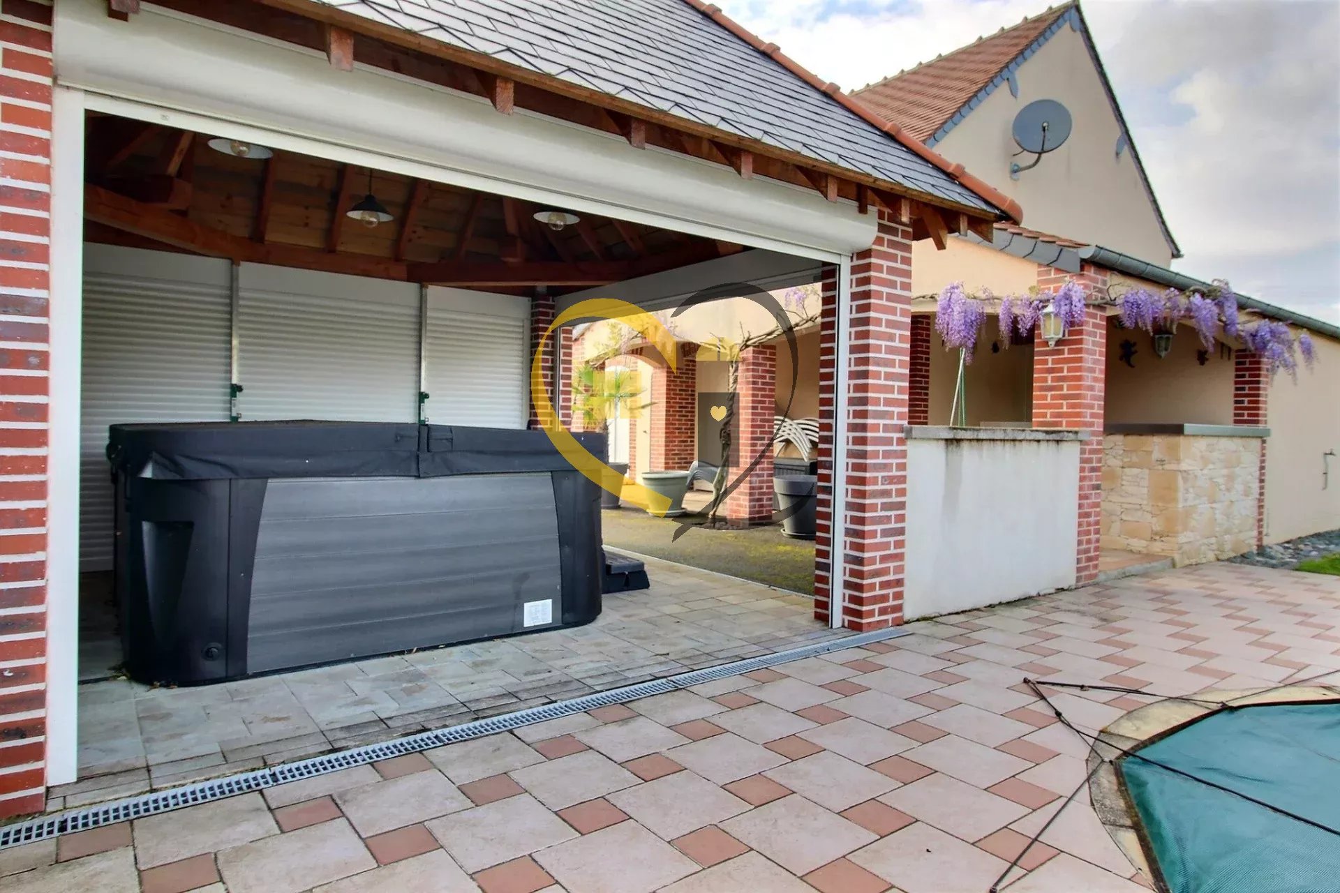 Agence immobilière de 