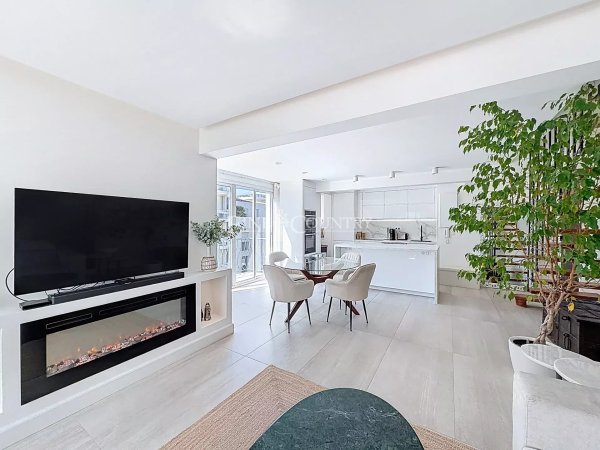 Apartment for sale in Palm Beach, Cannes — photo 1