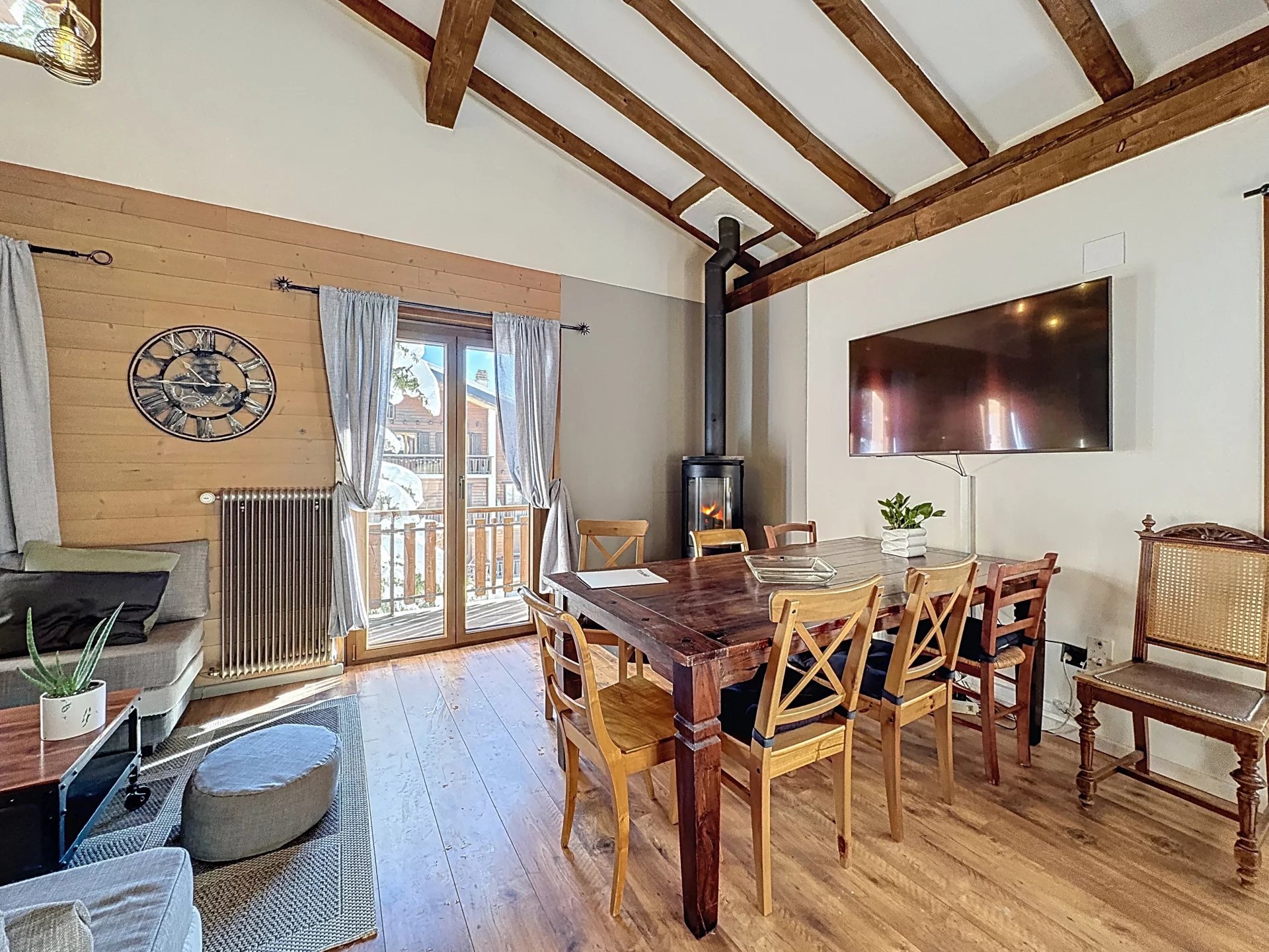 Chalet 7 pièces Ski-in au cœur des 4 Vallées