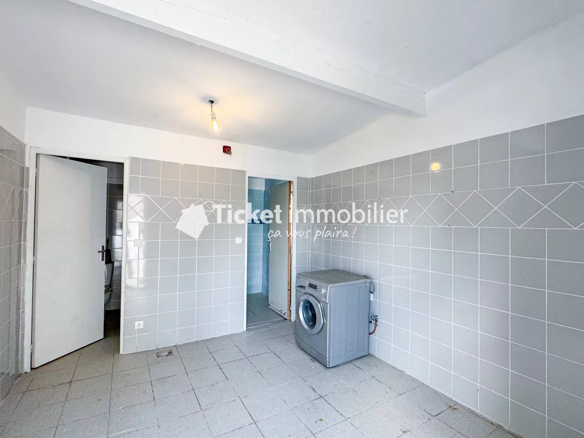 MAISON DIVISÉE EN 2 APPARTEMENTS T4 – 268 m² HABITABLES SUR 1342m² DE TERRAIN – MULTIPLES POSSIBILITÉS D’USAGE — photo 10