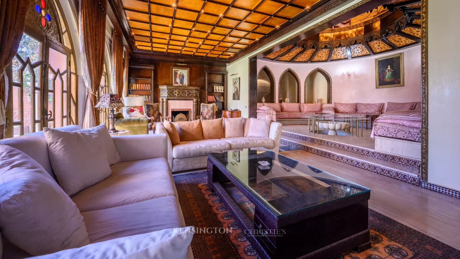 5 Bedroom Villa/Townhouse's Image 12