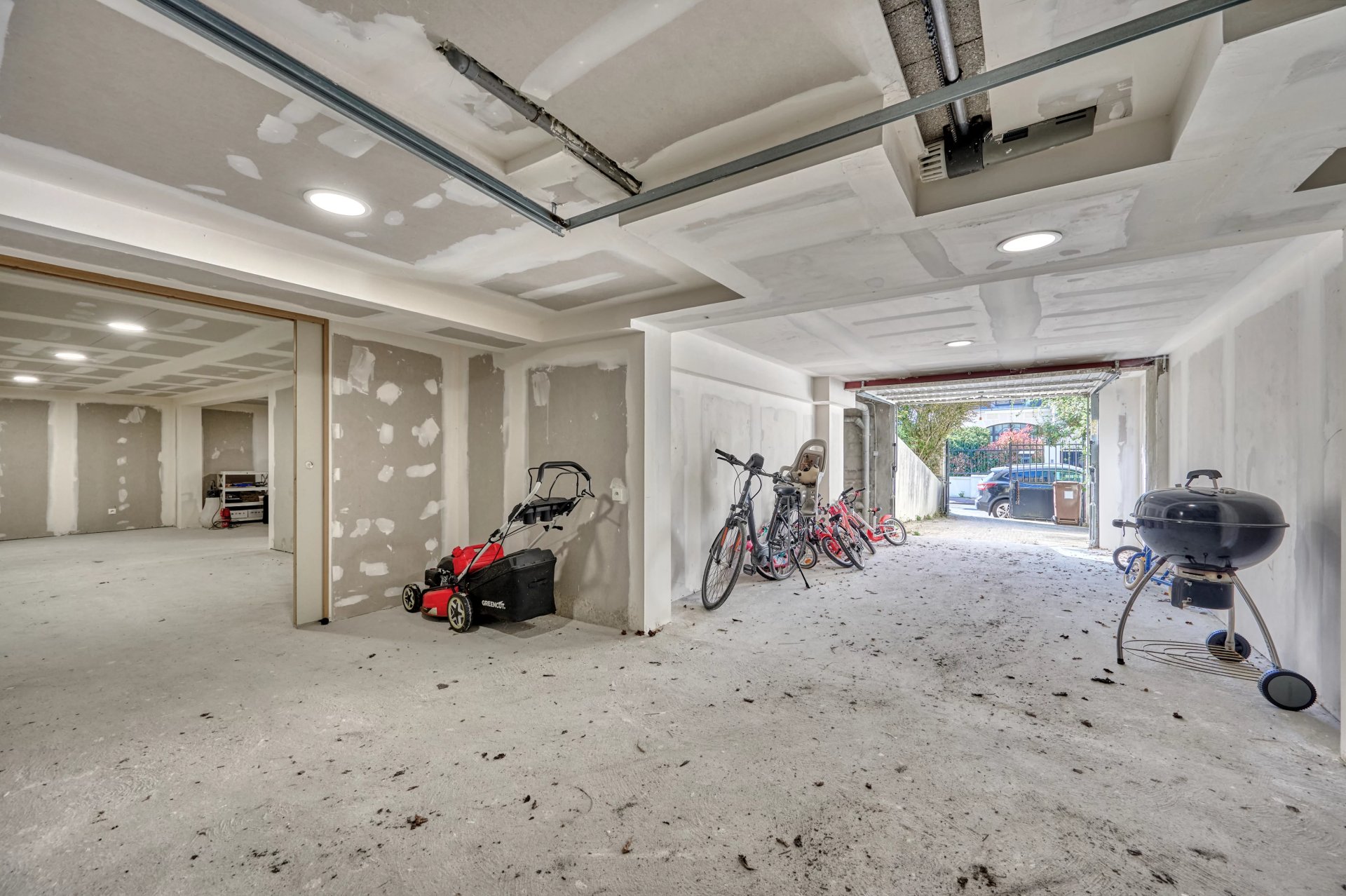 4 Bedroom Villa/Townhouse's Image 16