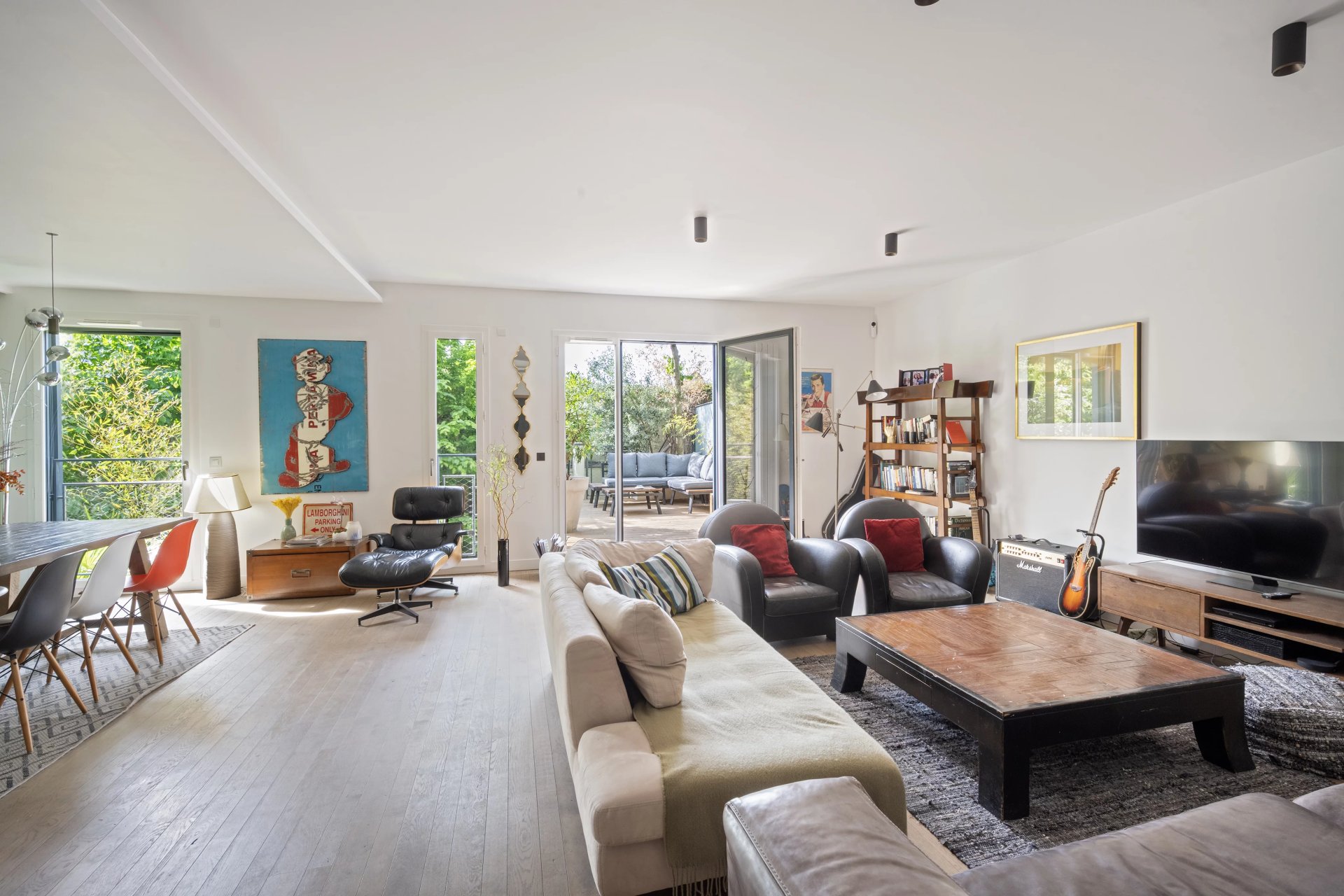 3 Bedroom Apartment/Flat's Image 3