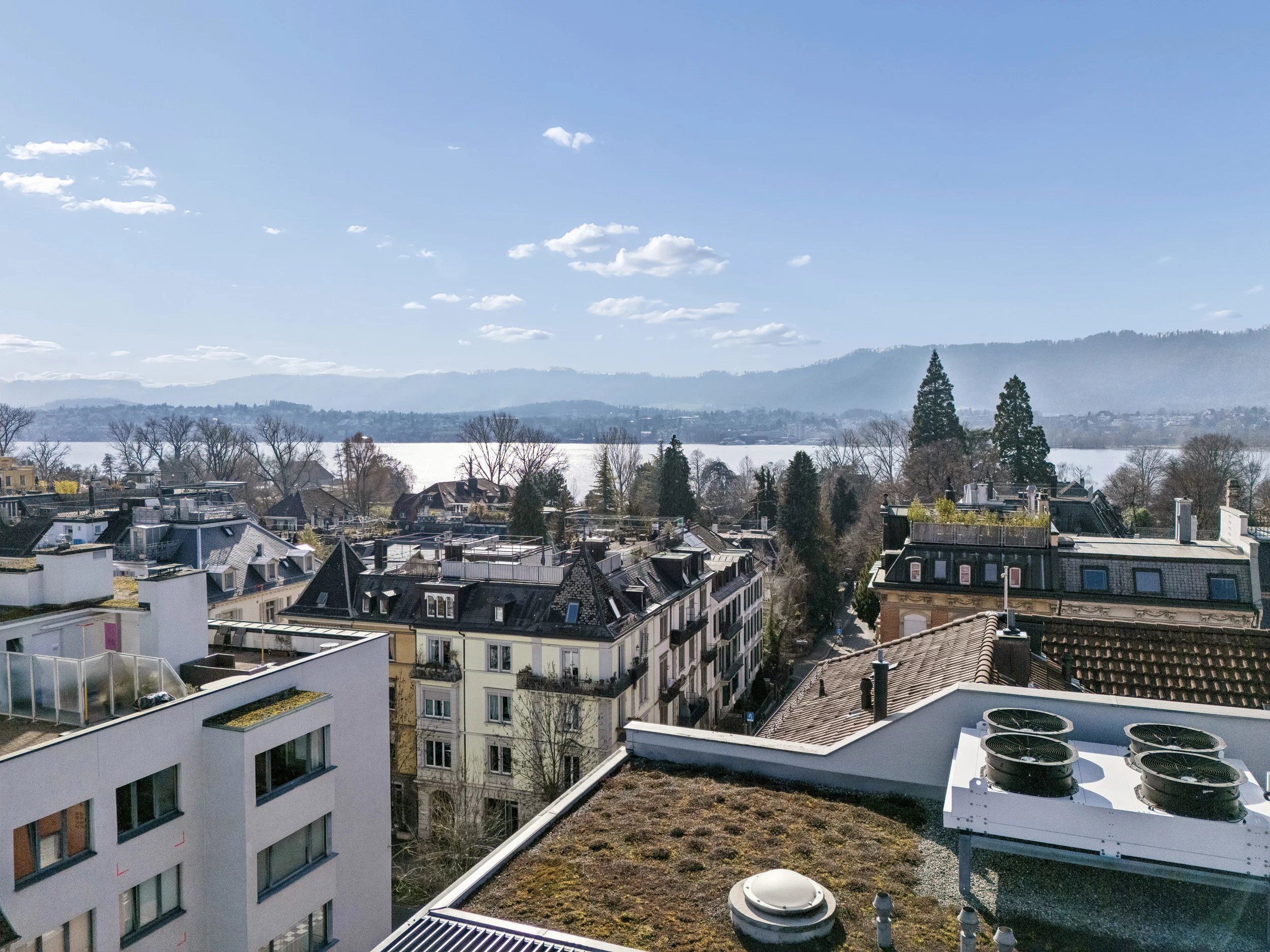 Penthouse of the highest class - rare attic in Zurich Seefeld