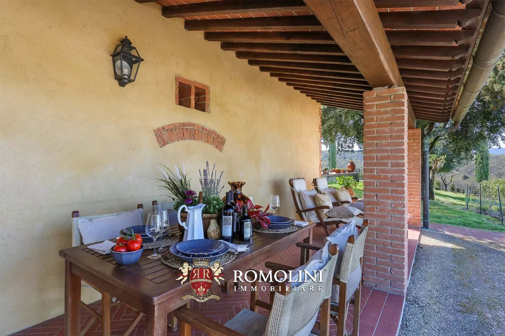 25 Bedroom Vineyard's Image 54