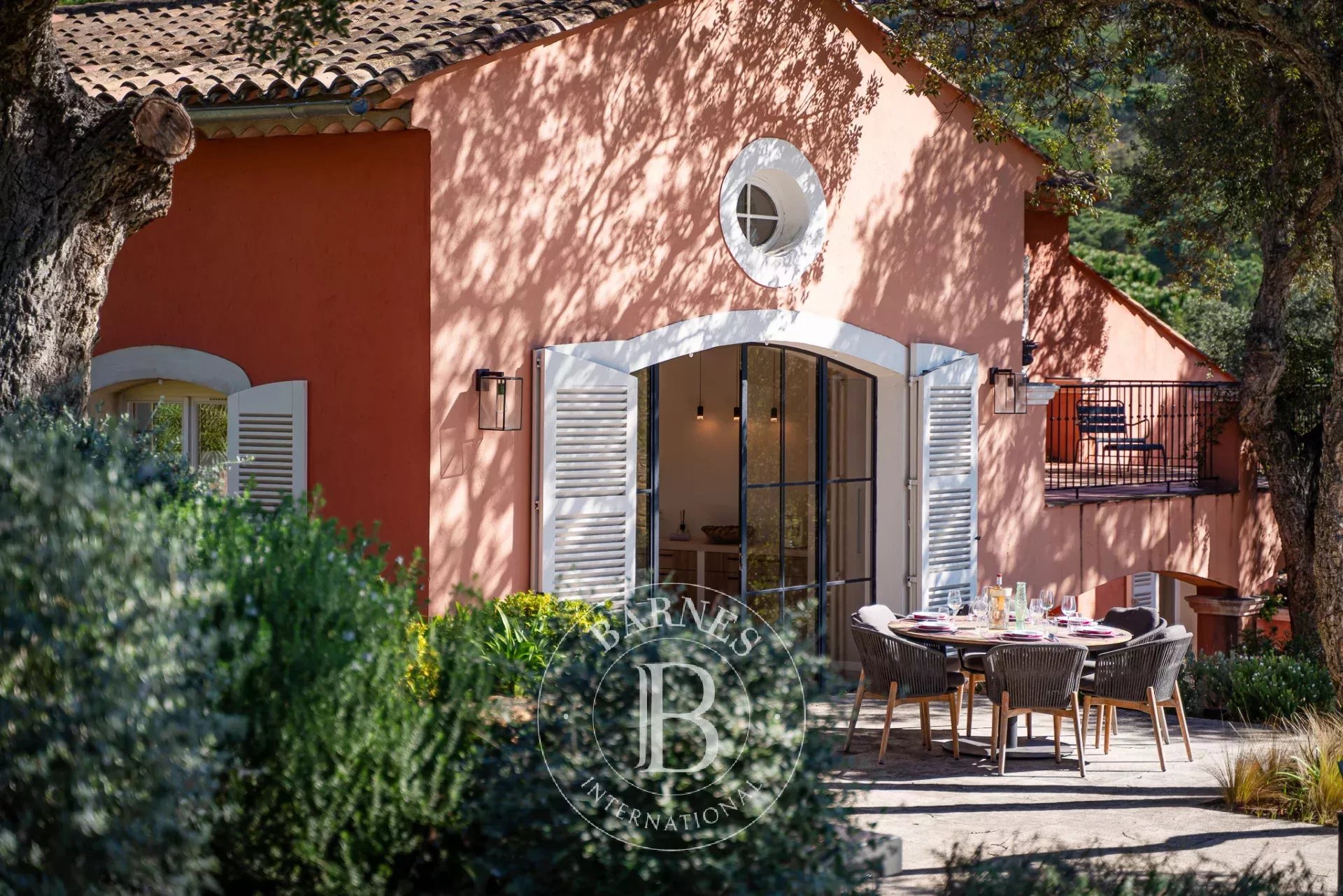 Villa La Croix-Valmer  -  ref 84340612 (picture 3)