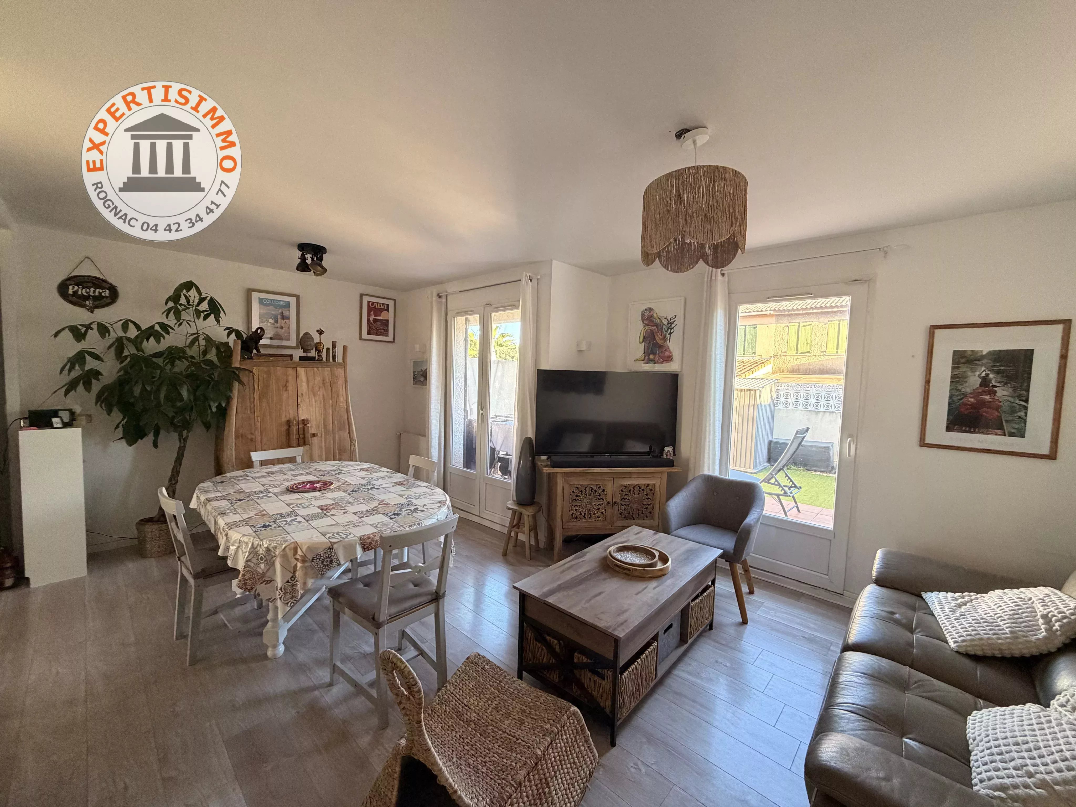 Agence immobilière de 