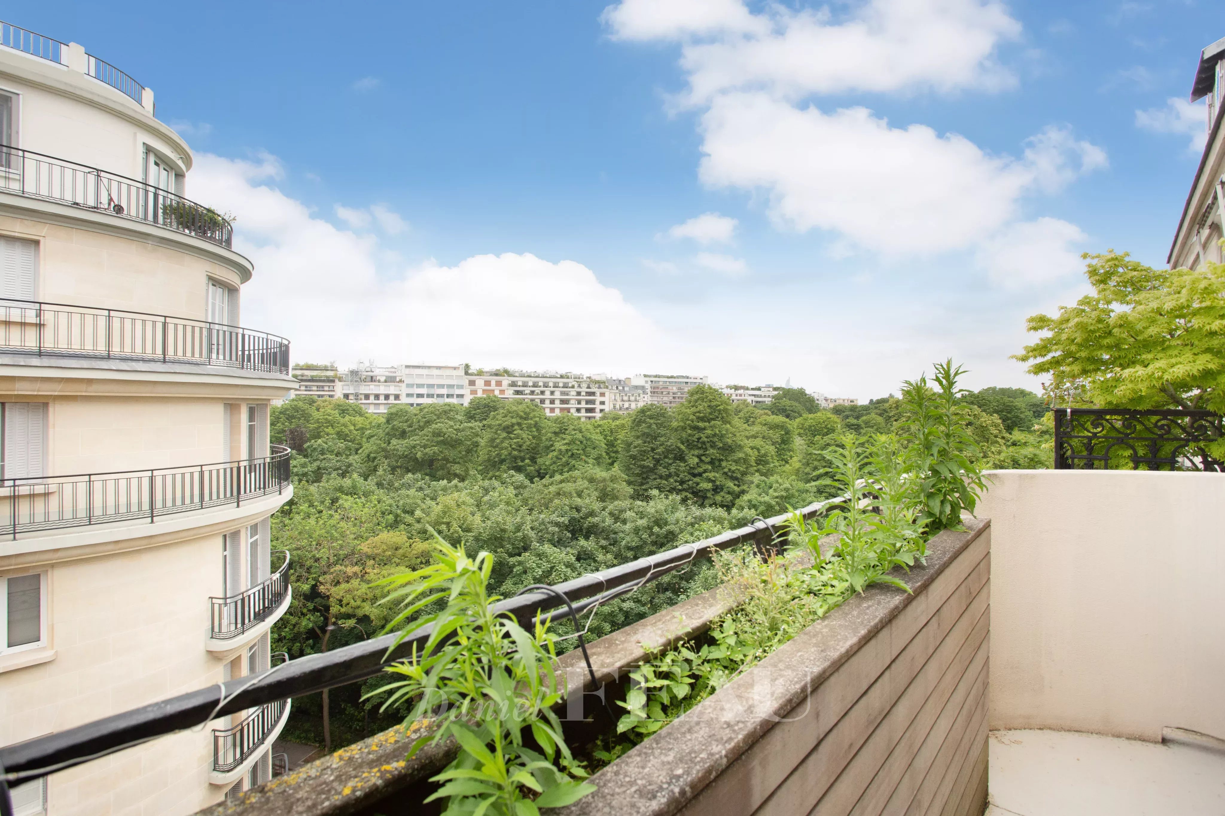 Rental Apartment Paris 16th
