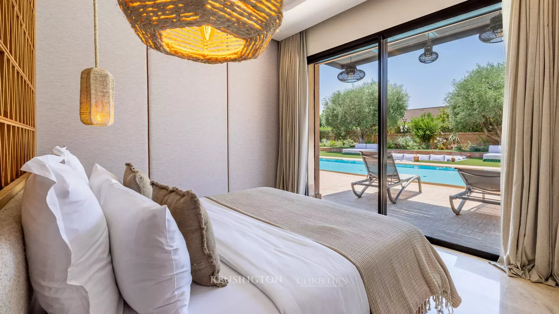 5 Bedroom Villa/Townhouse's Image 27