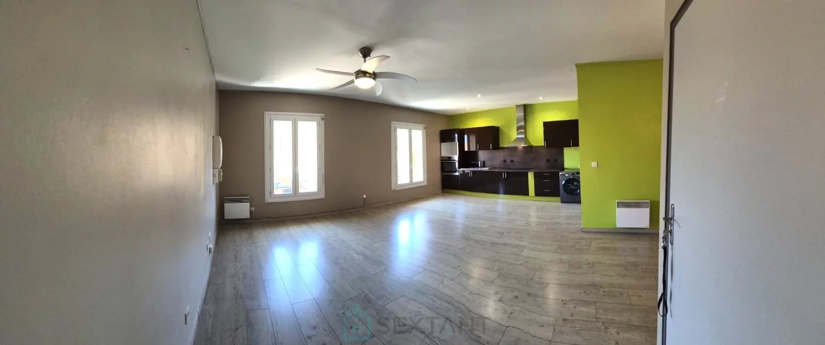Appartement T3 avec garage très lumineux- vue sur les Albères
