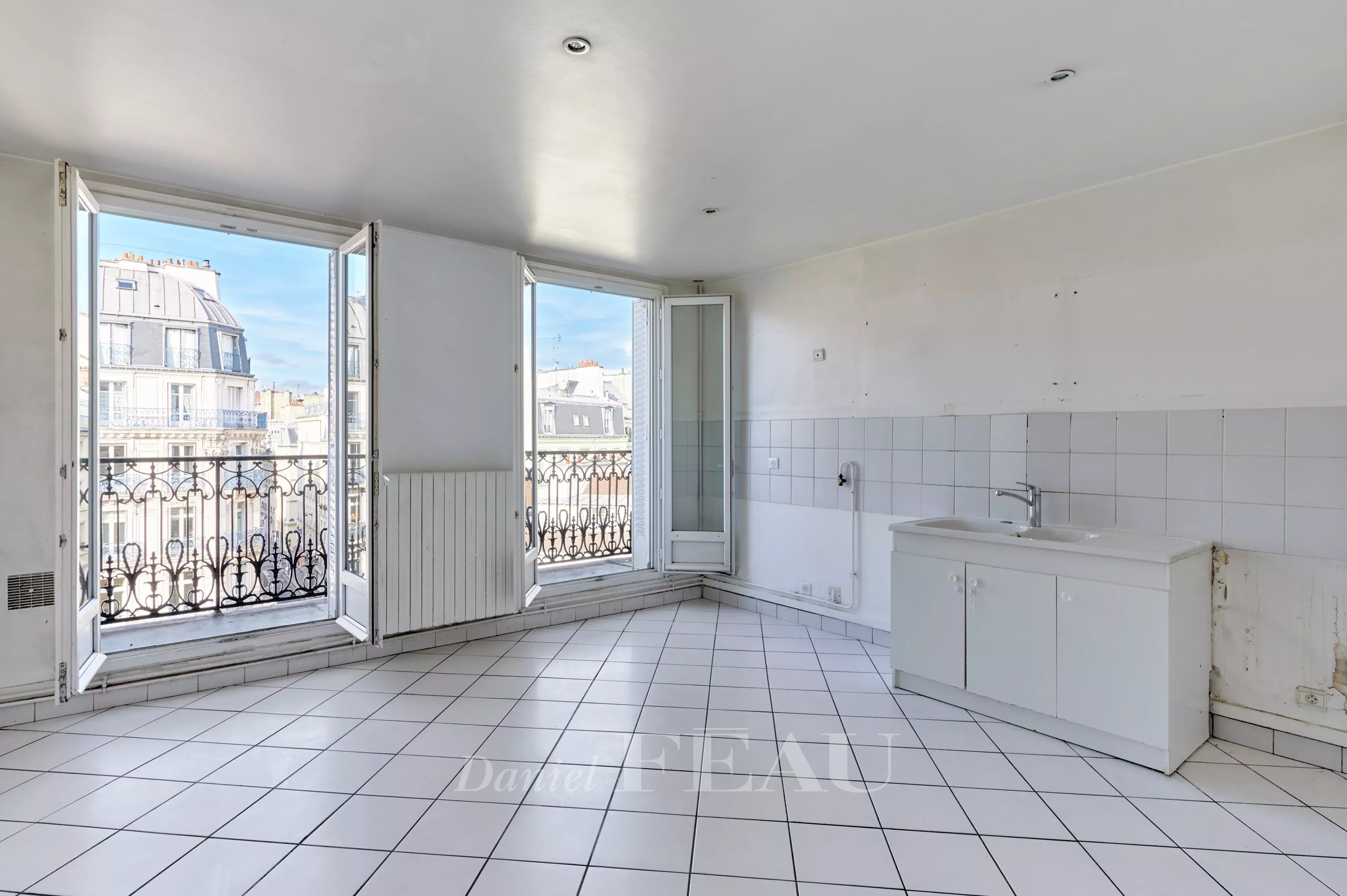 Sale Apartment Paris 6th