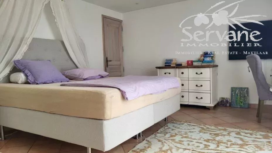 SUPERB 5 BEDROOMS VILLAS SAINT ANTOIN DU VAR