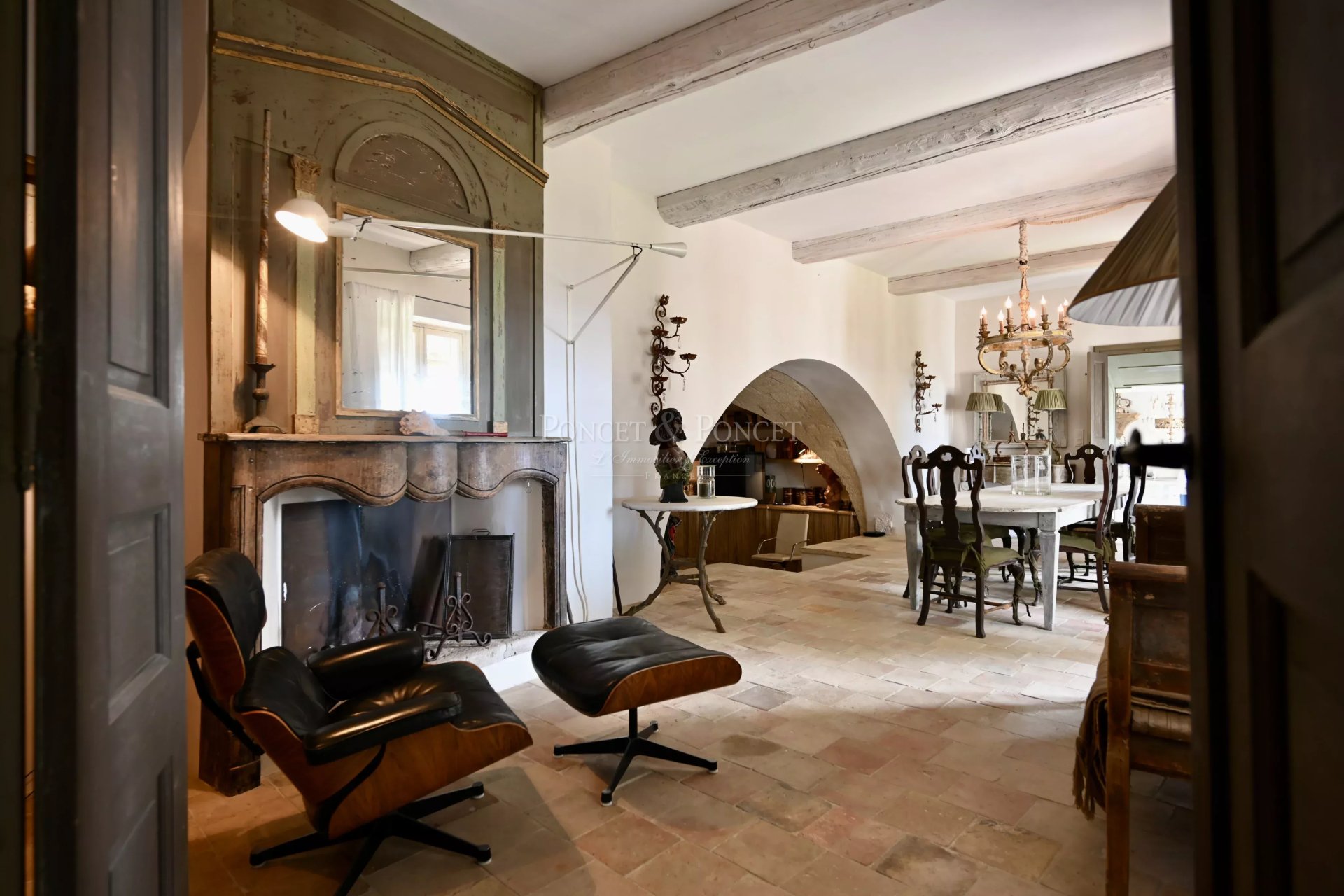 5 Bedroom Villa/Townhouse's Image 6