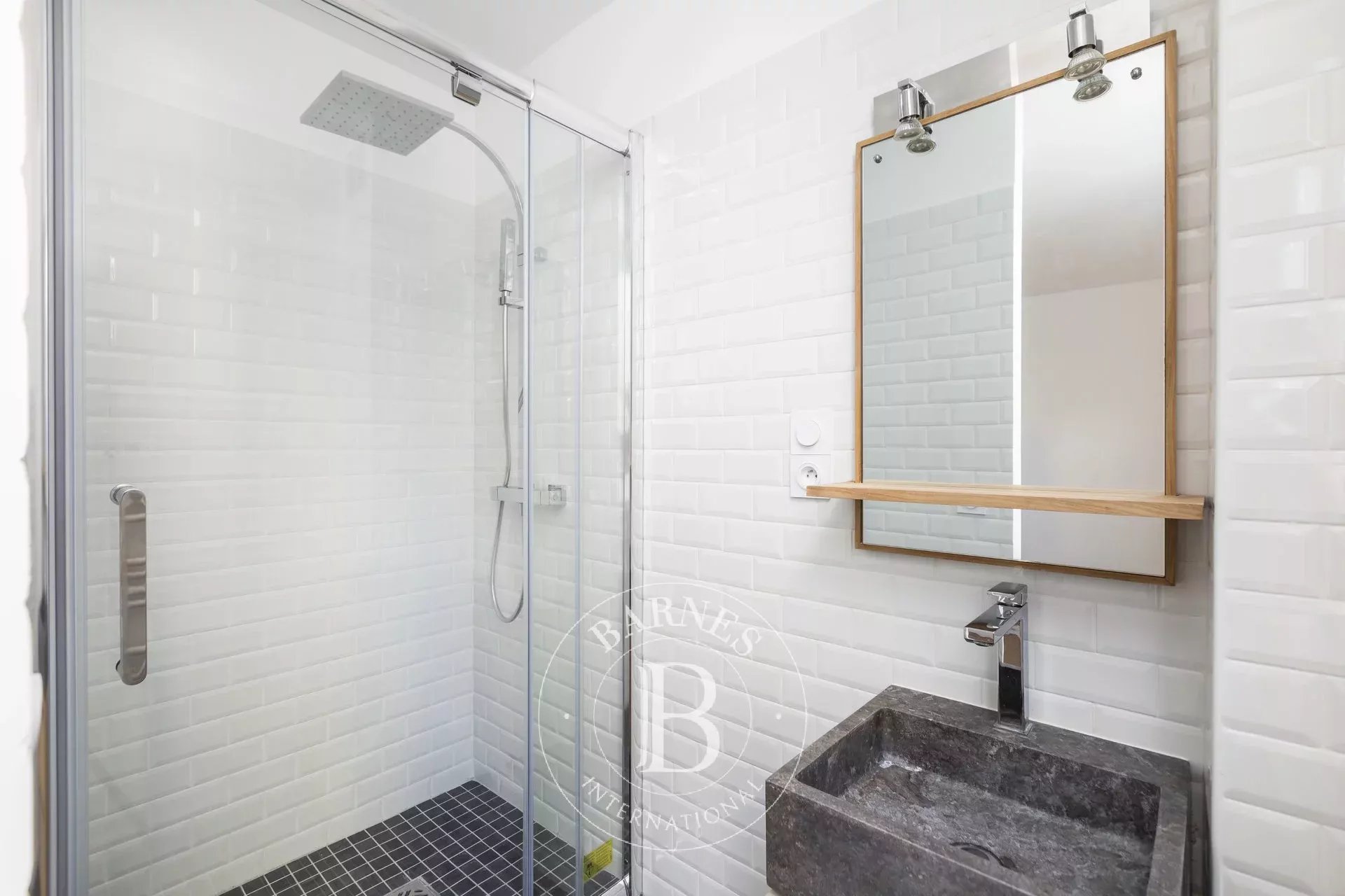 Daire Paris 3ème - picture 7