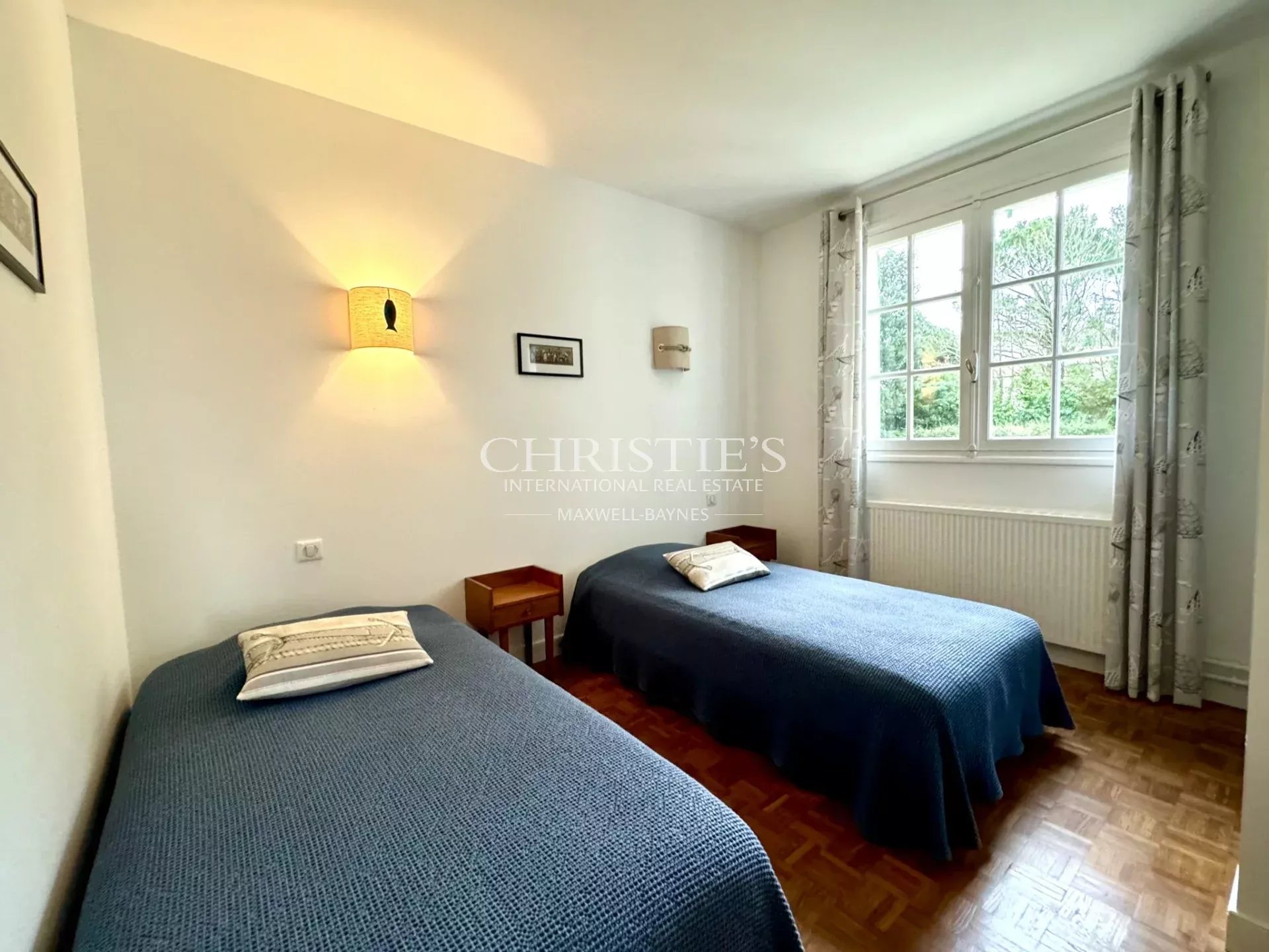 5 Bedroom Villa/Townhouse's Image 23