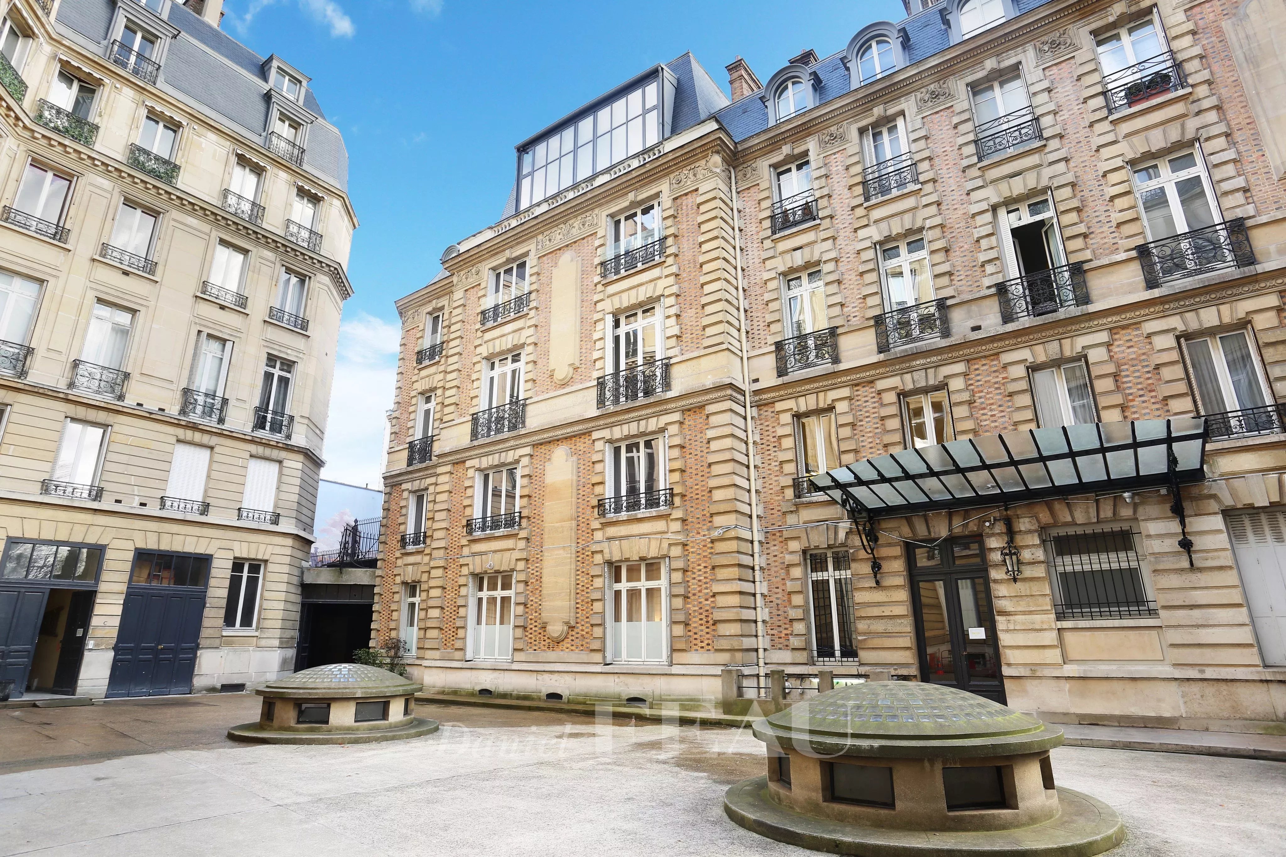 Rental Apartment Paris 16th