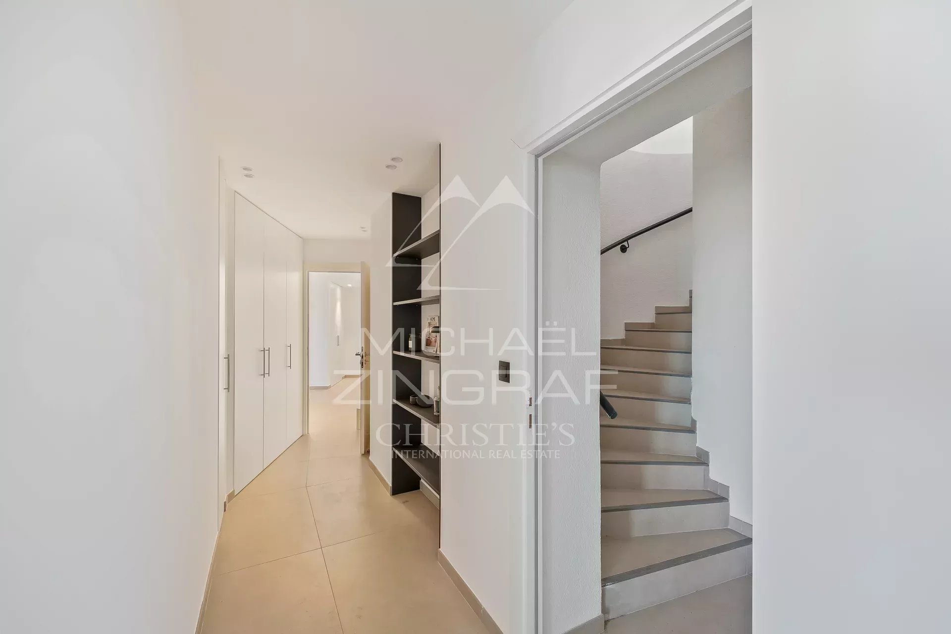 2 Bedroom Villa/Townhouse's Image 12