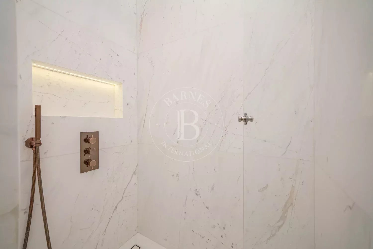 Daire Madrid - picture 18