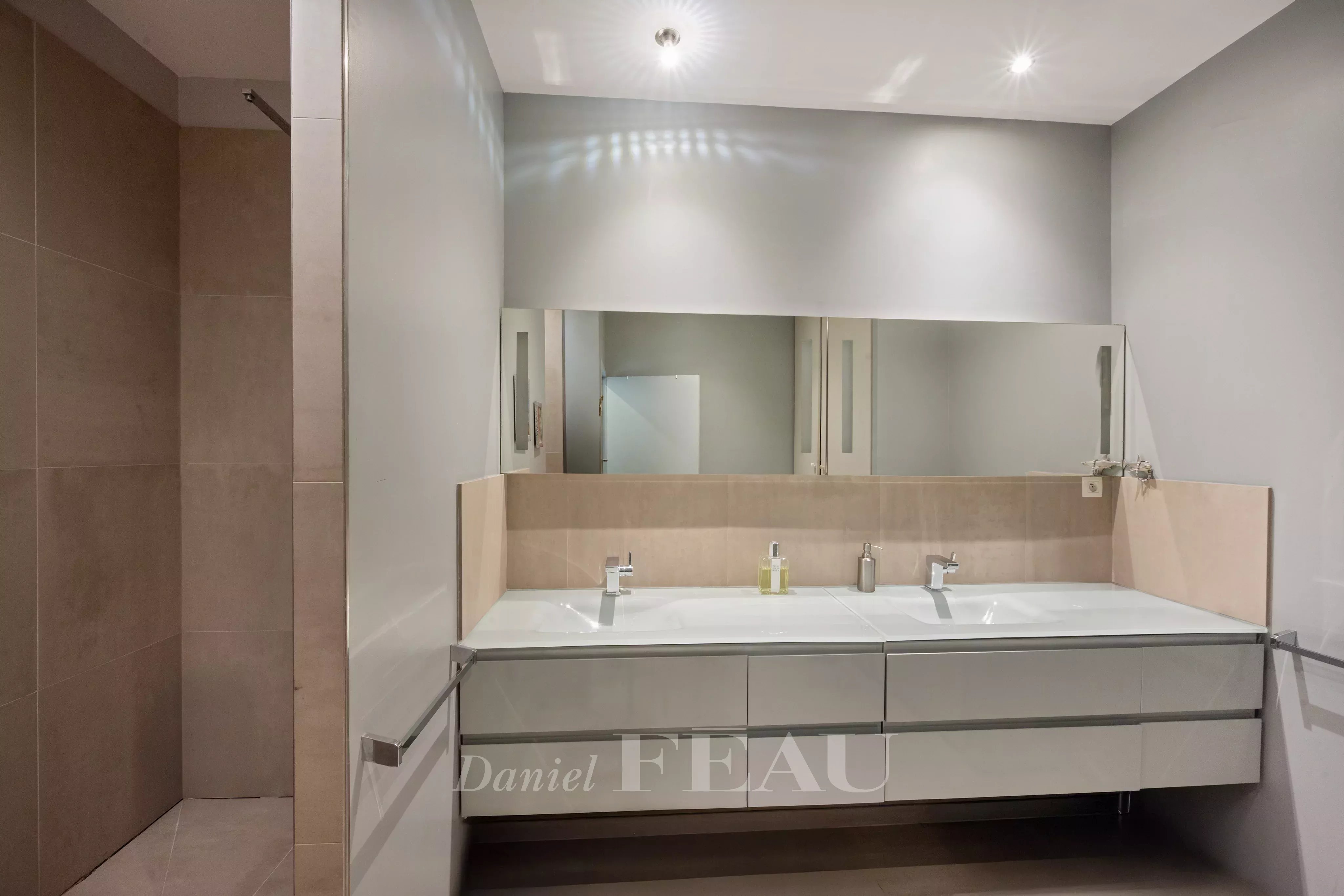 Salle de douche 