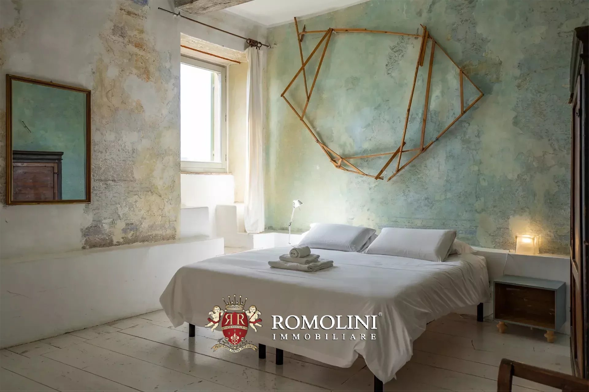 10 Bedroom Villa/Townhouse's Image 93