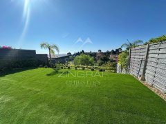 Magnificent 3-room apartment 60 sqm with a 150 sqm private garden — photo 2 of 7