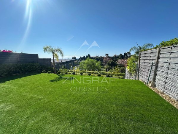 Magnificent 3-room apartment 60 sqm with a 150 sqm private garden — photo 2