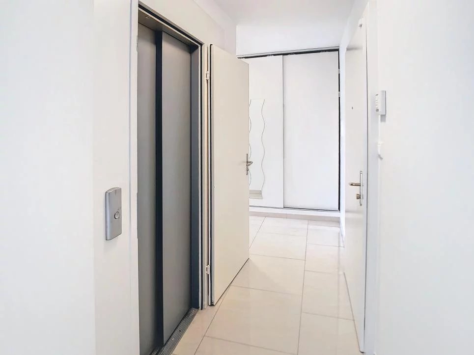 Duplex en attique avec terrasse au centre-ville