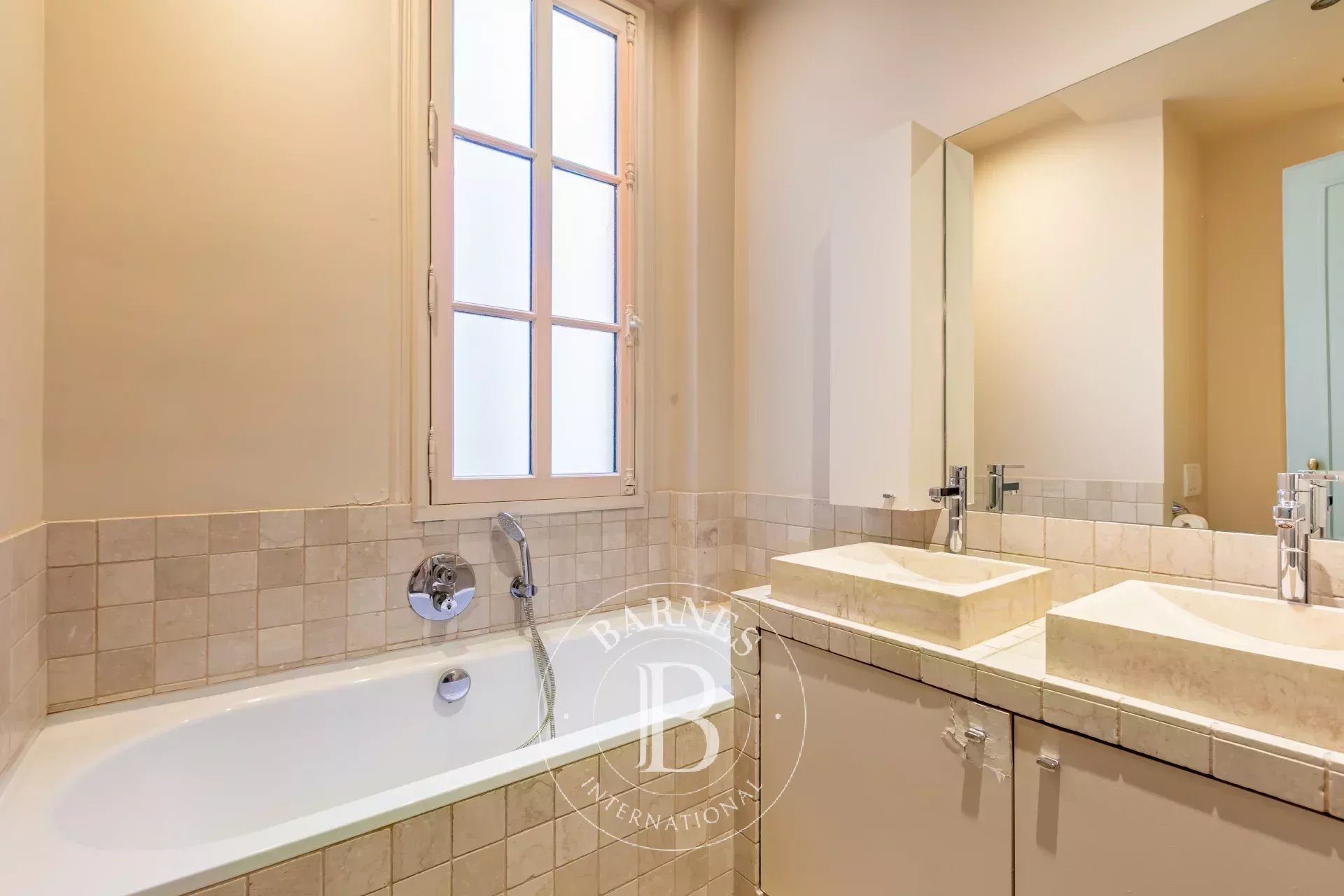 Daire Paris 17ème - picture 16