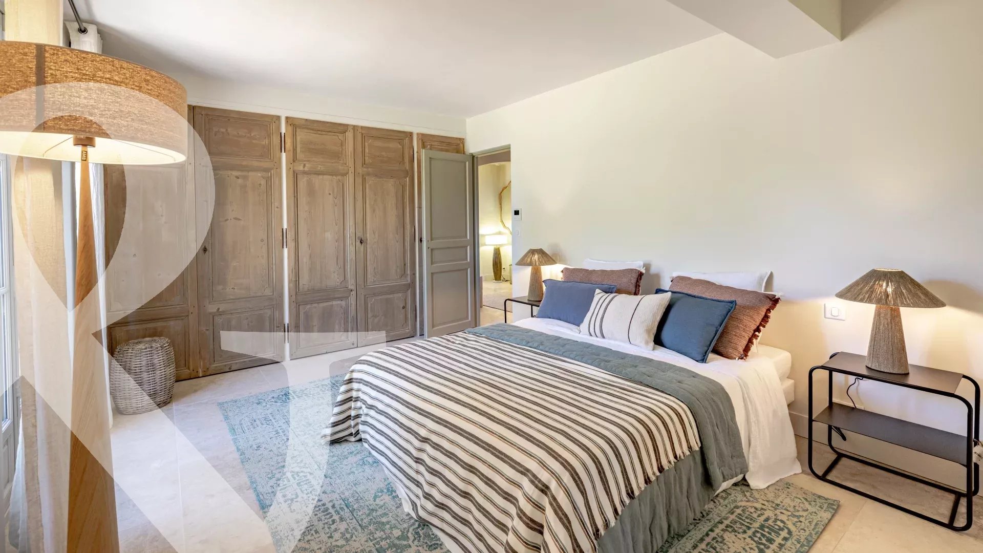 RESTAURATION DE GRANDE QUALITE