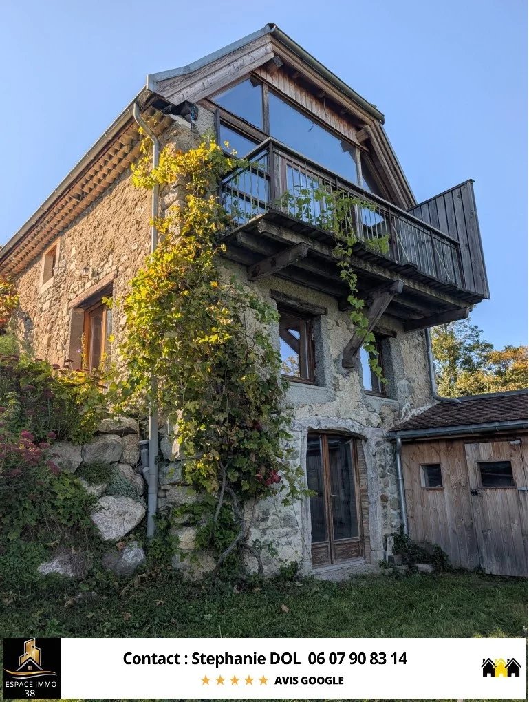 Maison 140m² + studio 30m² sur 6ha de terrain