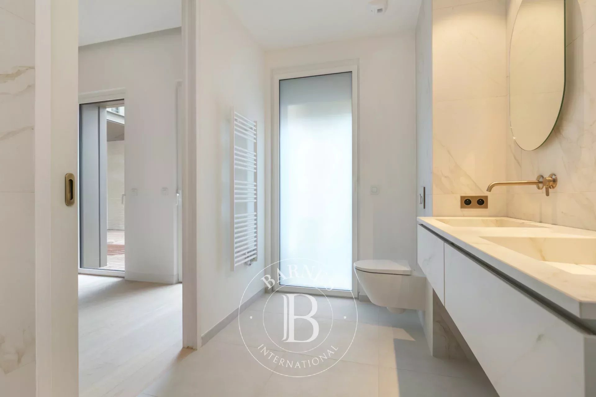 Daire Paris 8ème - picture 7