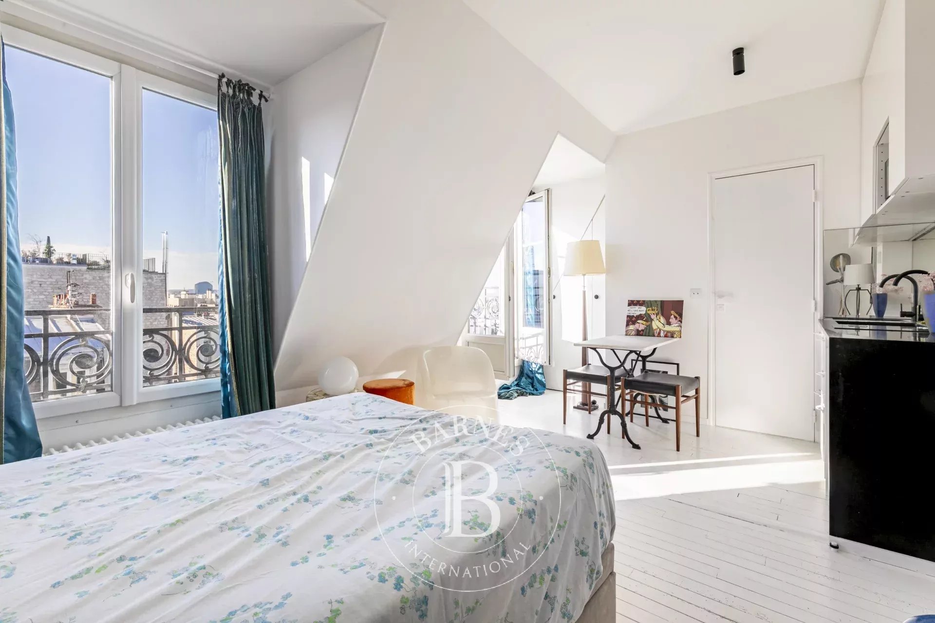 Paris  - Apartment 4 Bedrooms - picture 18