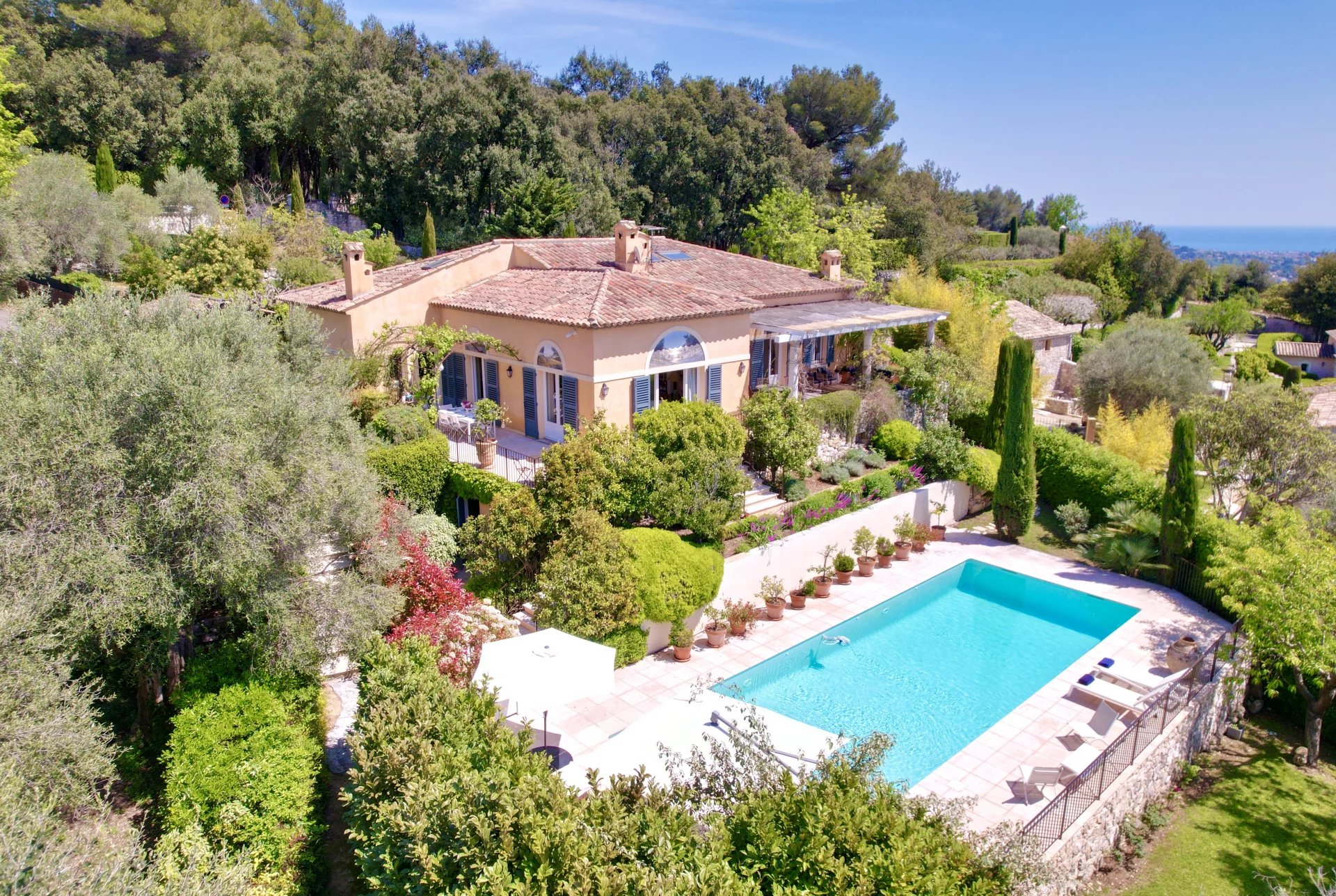 Villa til salg med projekt ved St Paul de Vence