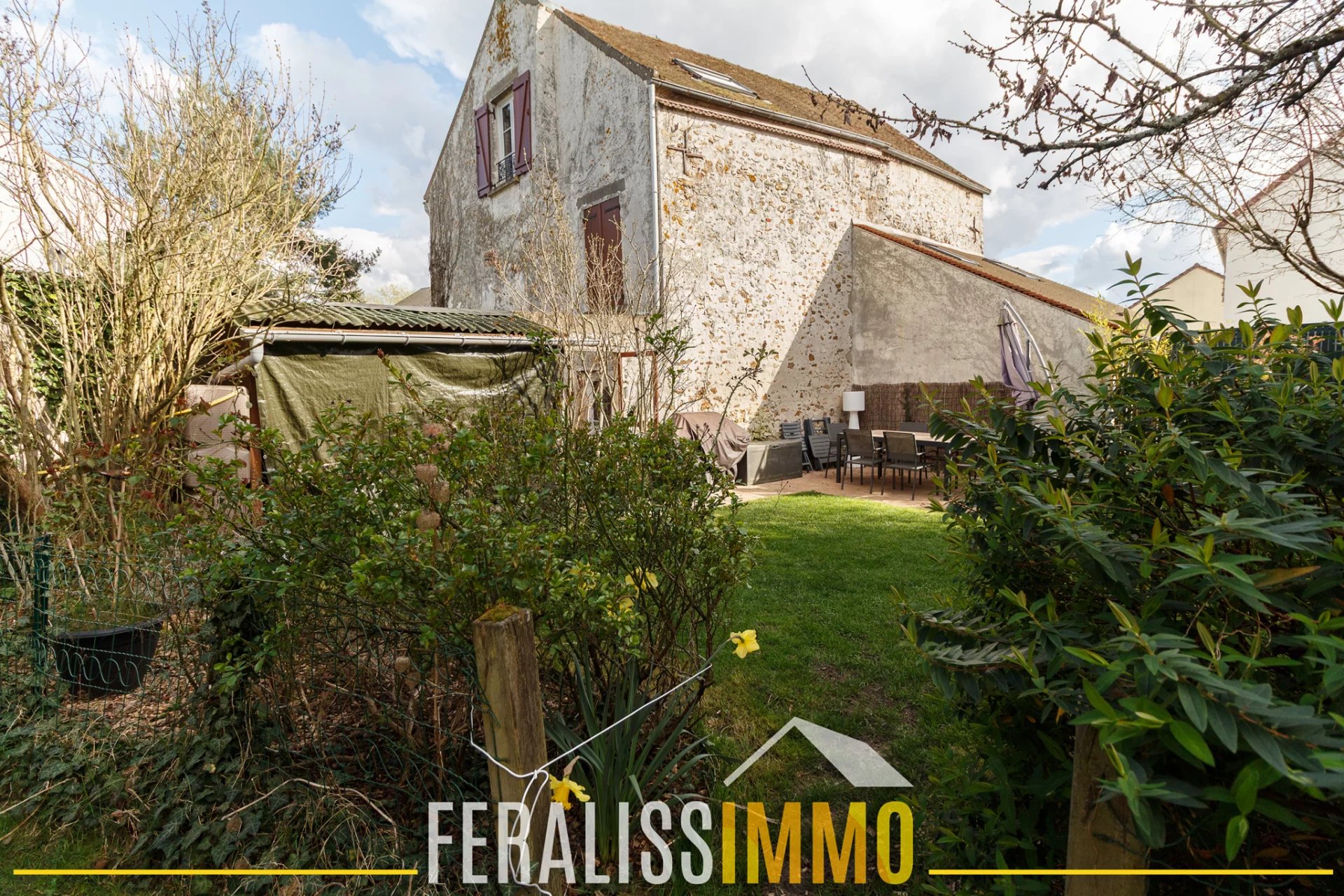 Secteur recherché ! Maison pleine de charme !