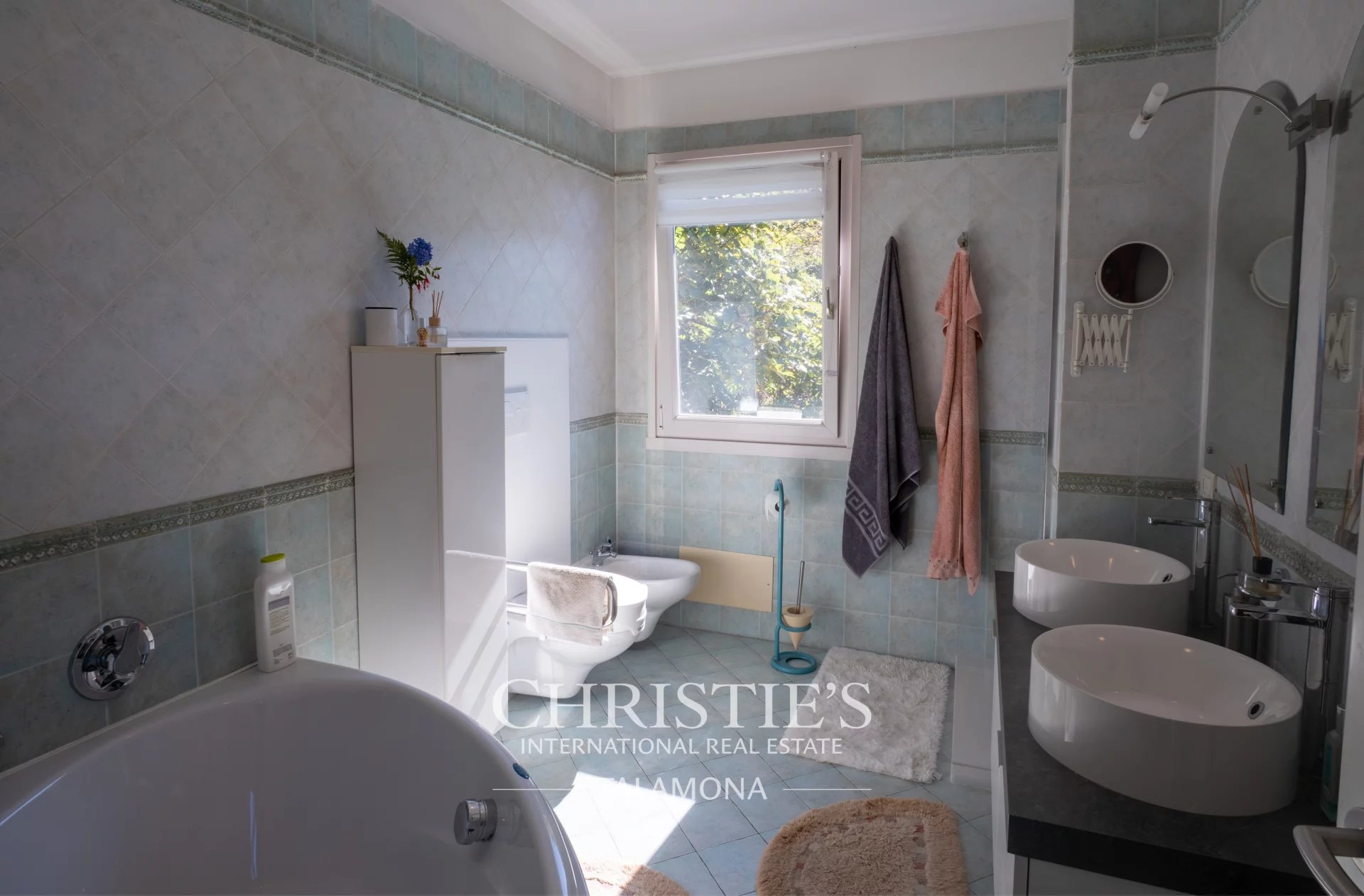 Villa/Townhouse's Image 32