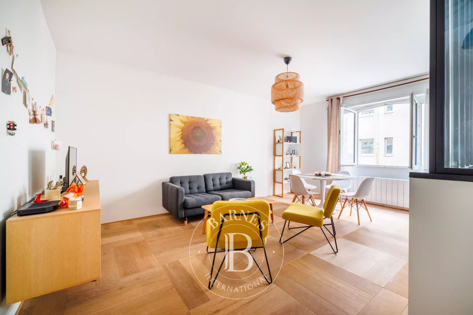 Daire Paris 3ème - picture 5