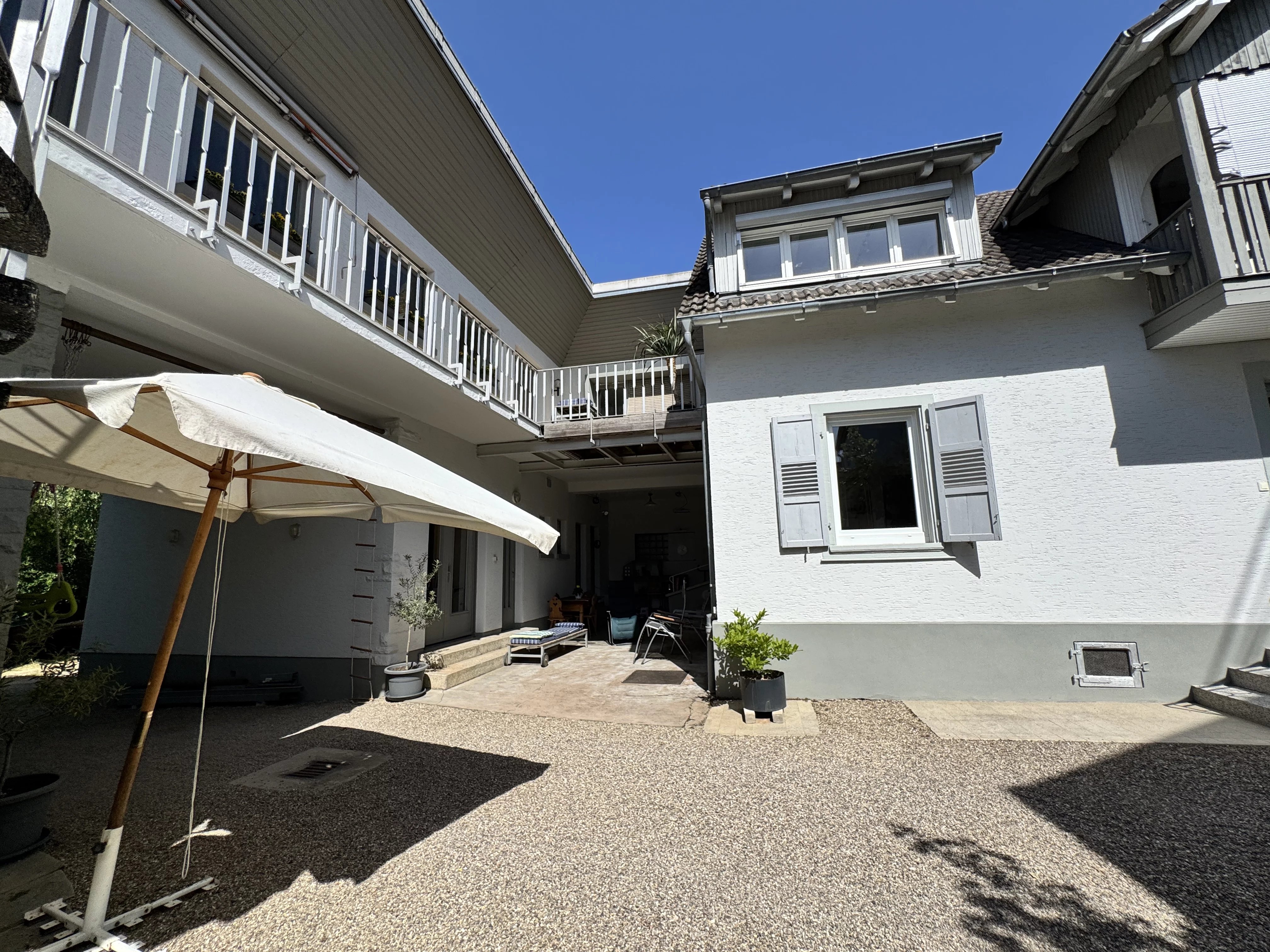 Belle maison de 160m² avec dépendance de 184m²