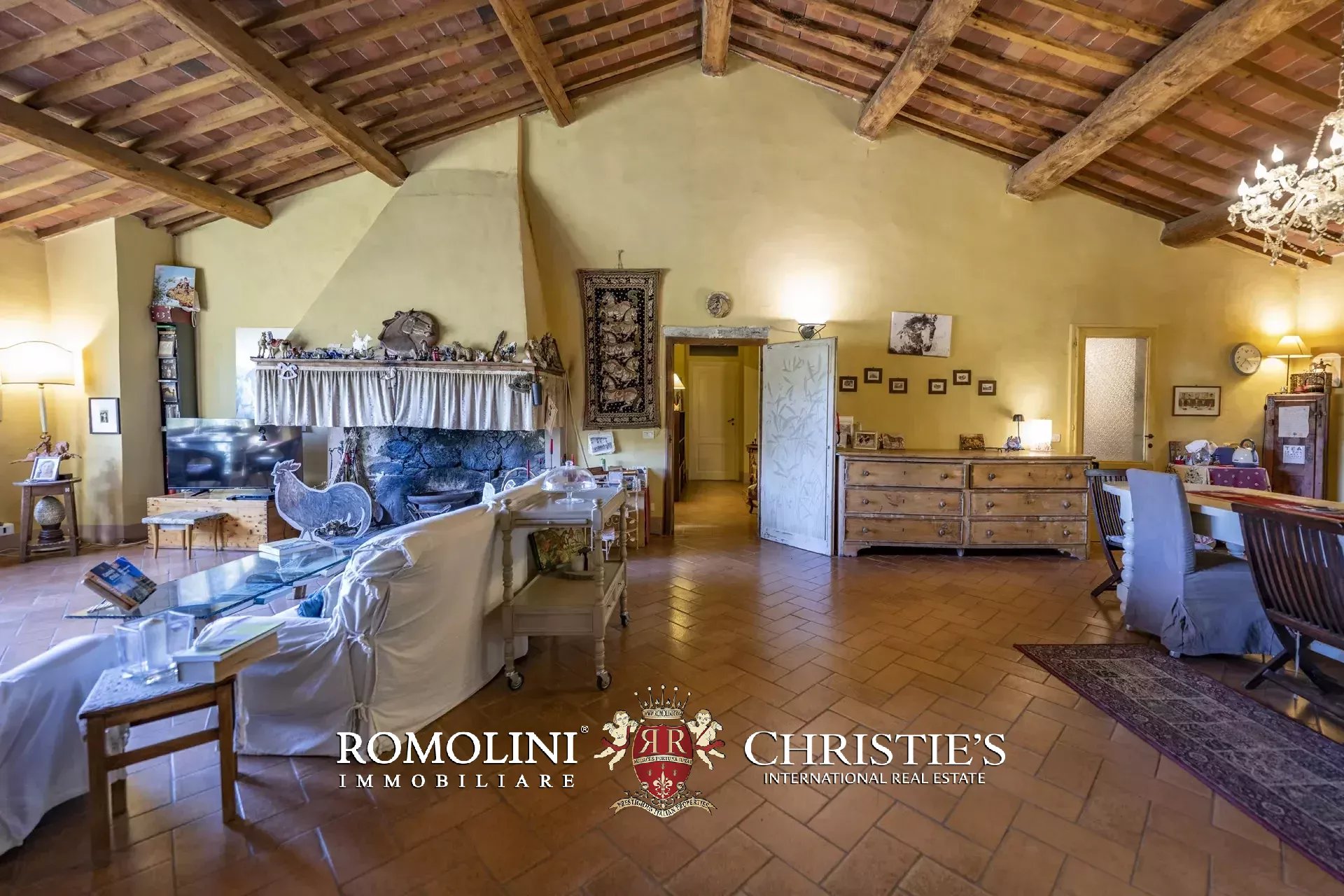 9 Bedroom Horse Property's Image 42